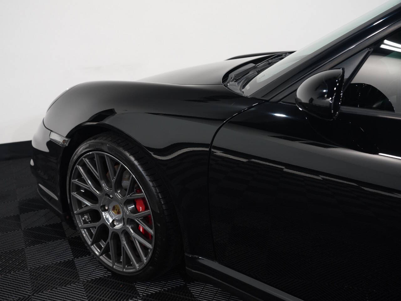 BLACK, 2008 PORSCHE 911 Image 22