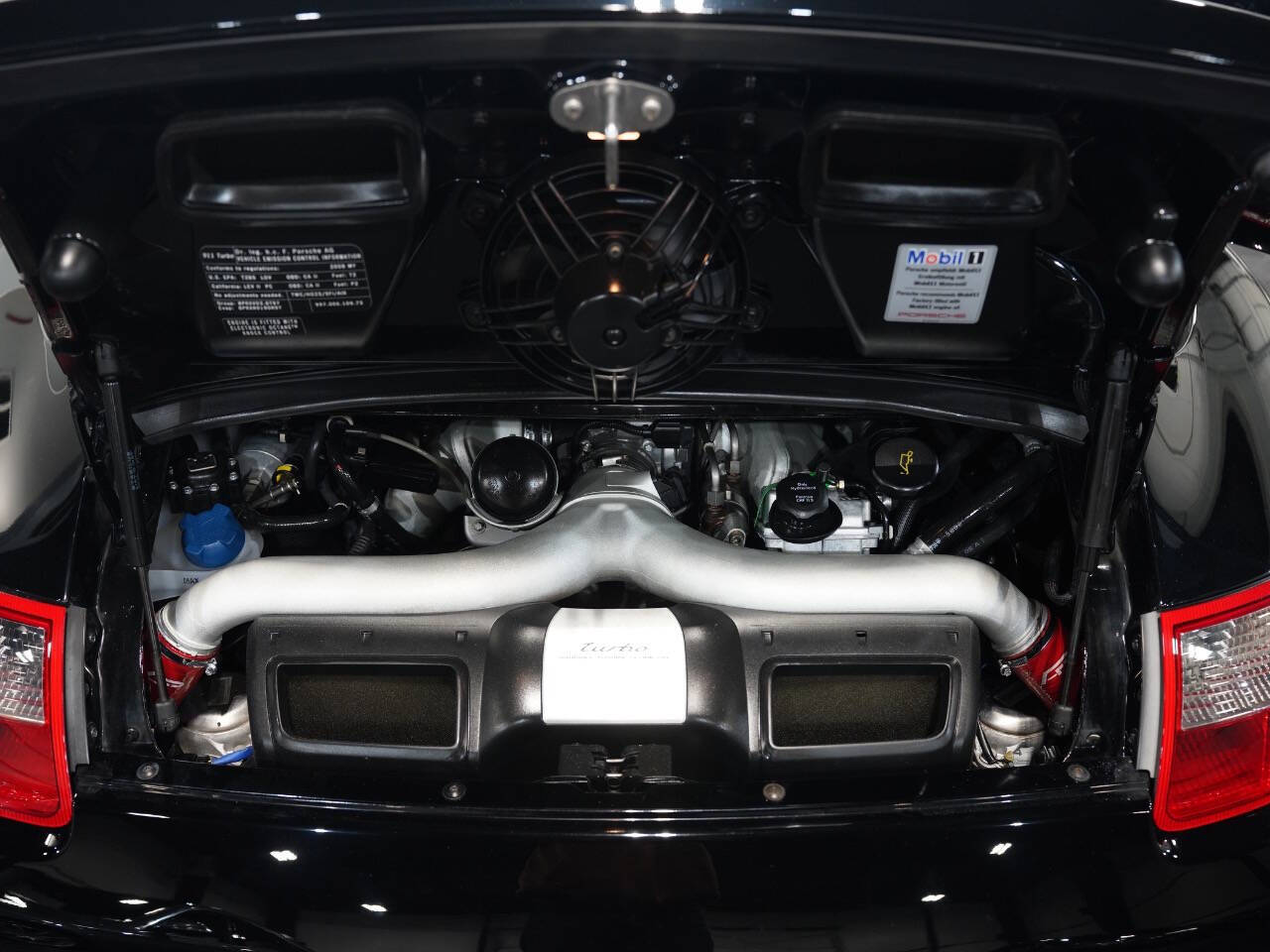 BLACK, 2008 PORSCHE 911 Image 47