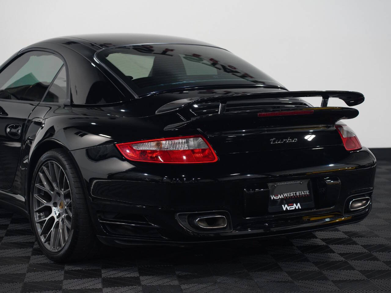 BLACK, 2008 PORSCHE 911 Image 17