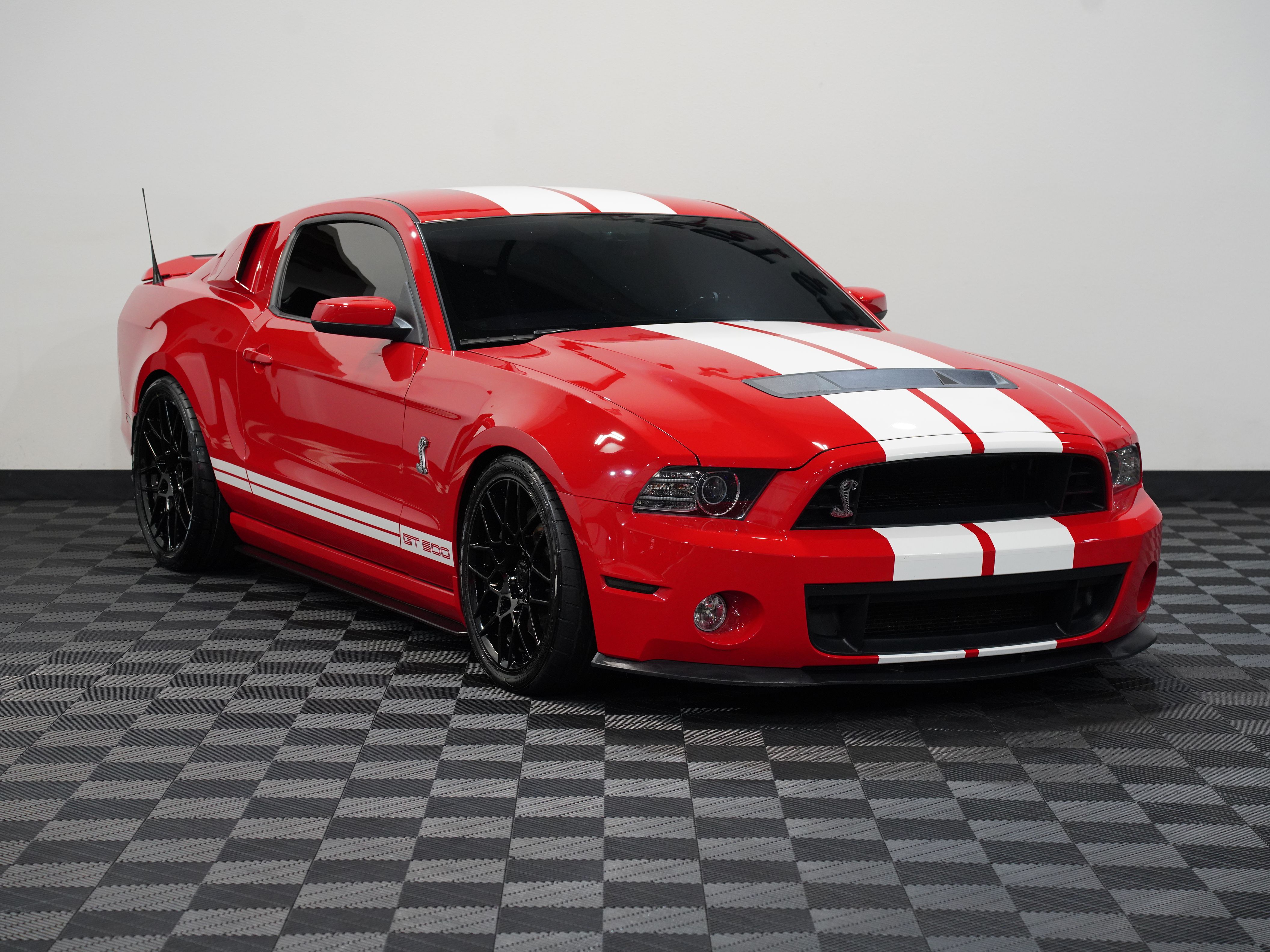 RED, 2013 FORD MUSTANG Image 5