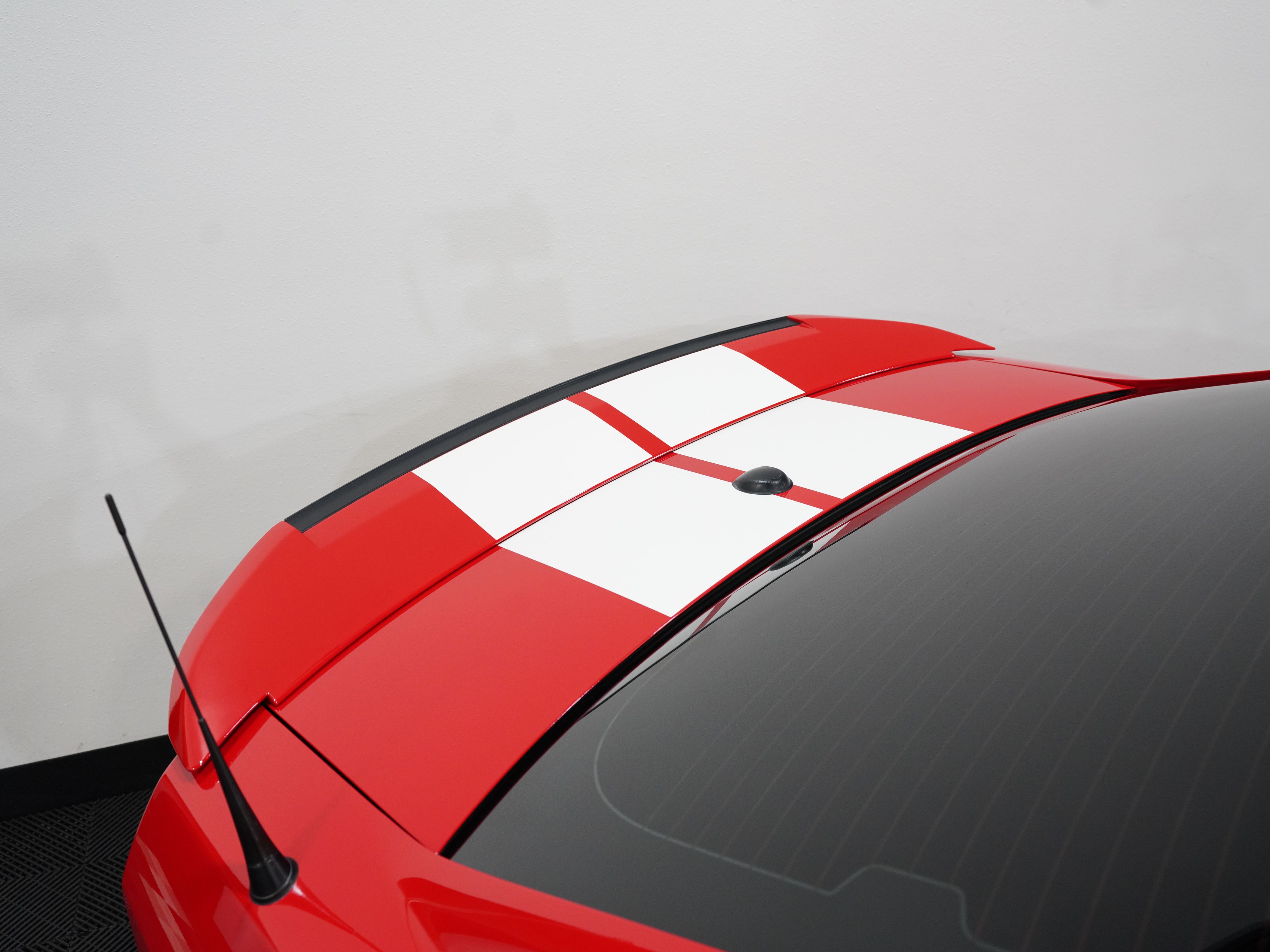 RED, 2013 FORD MUSTANG Image 15