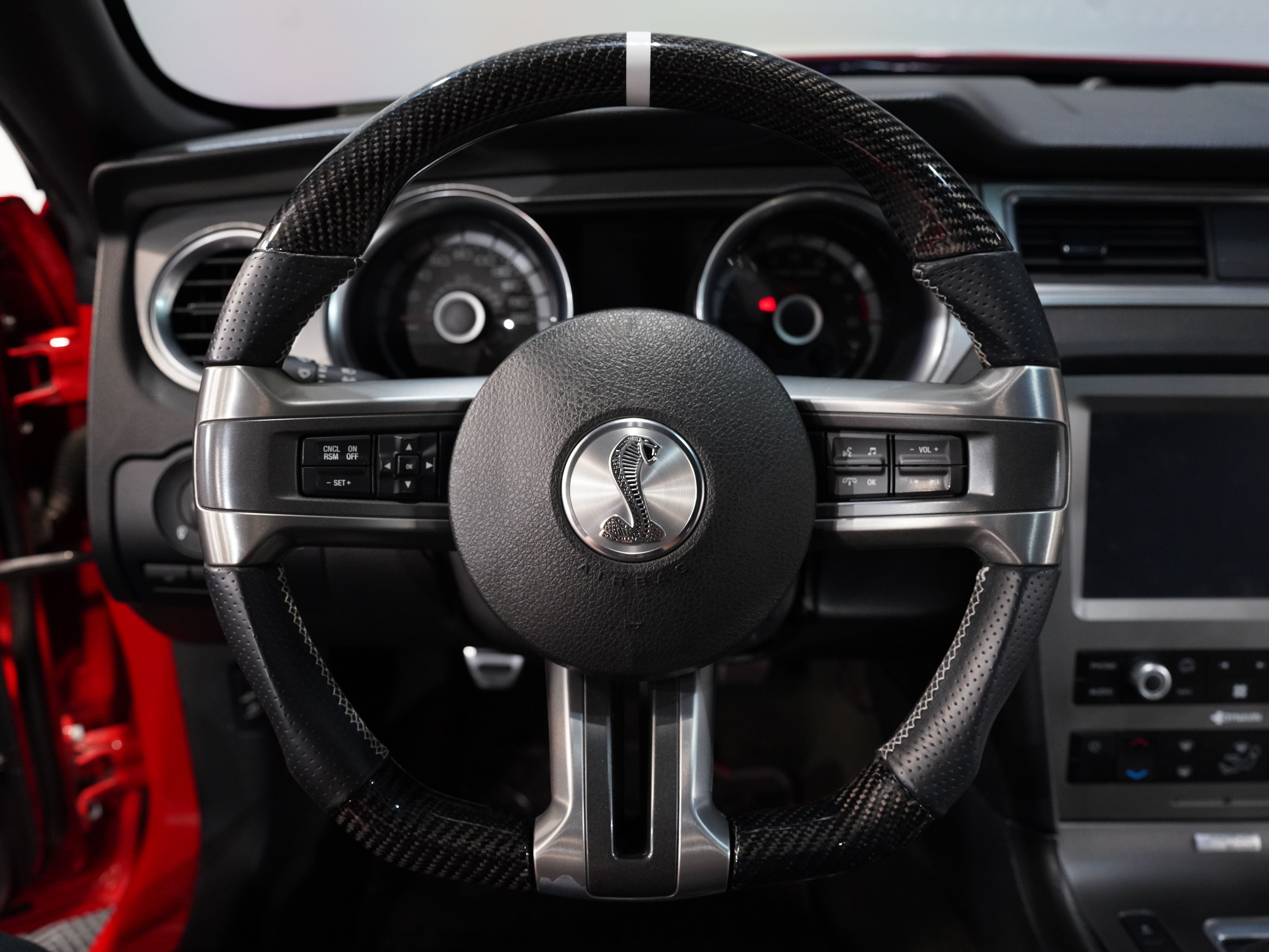 RED, 2013 FORD MUSTANG Image 38