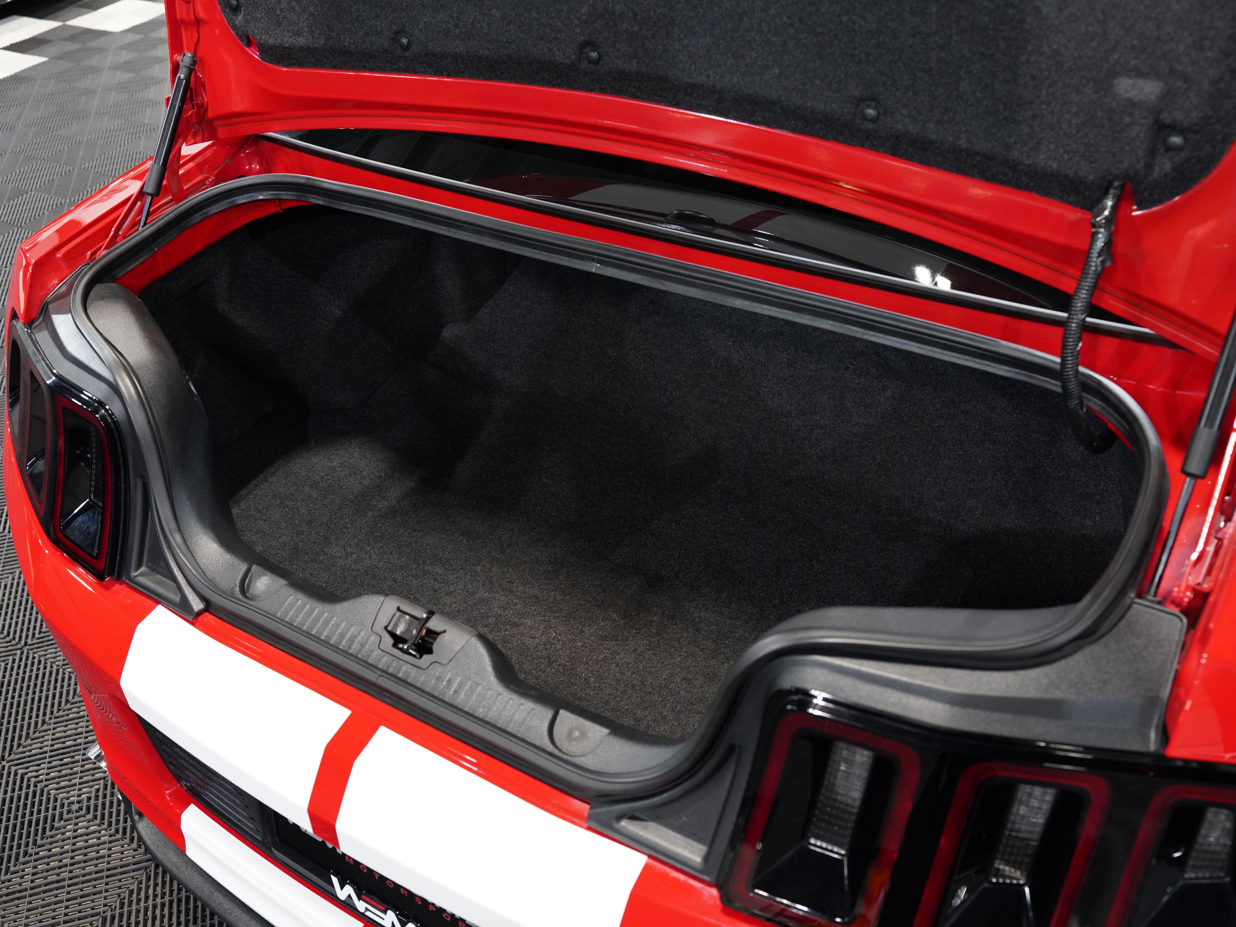 RED, 2013 FORD MUSTANG Image 53