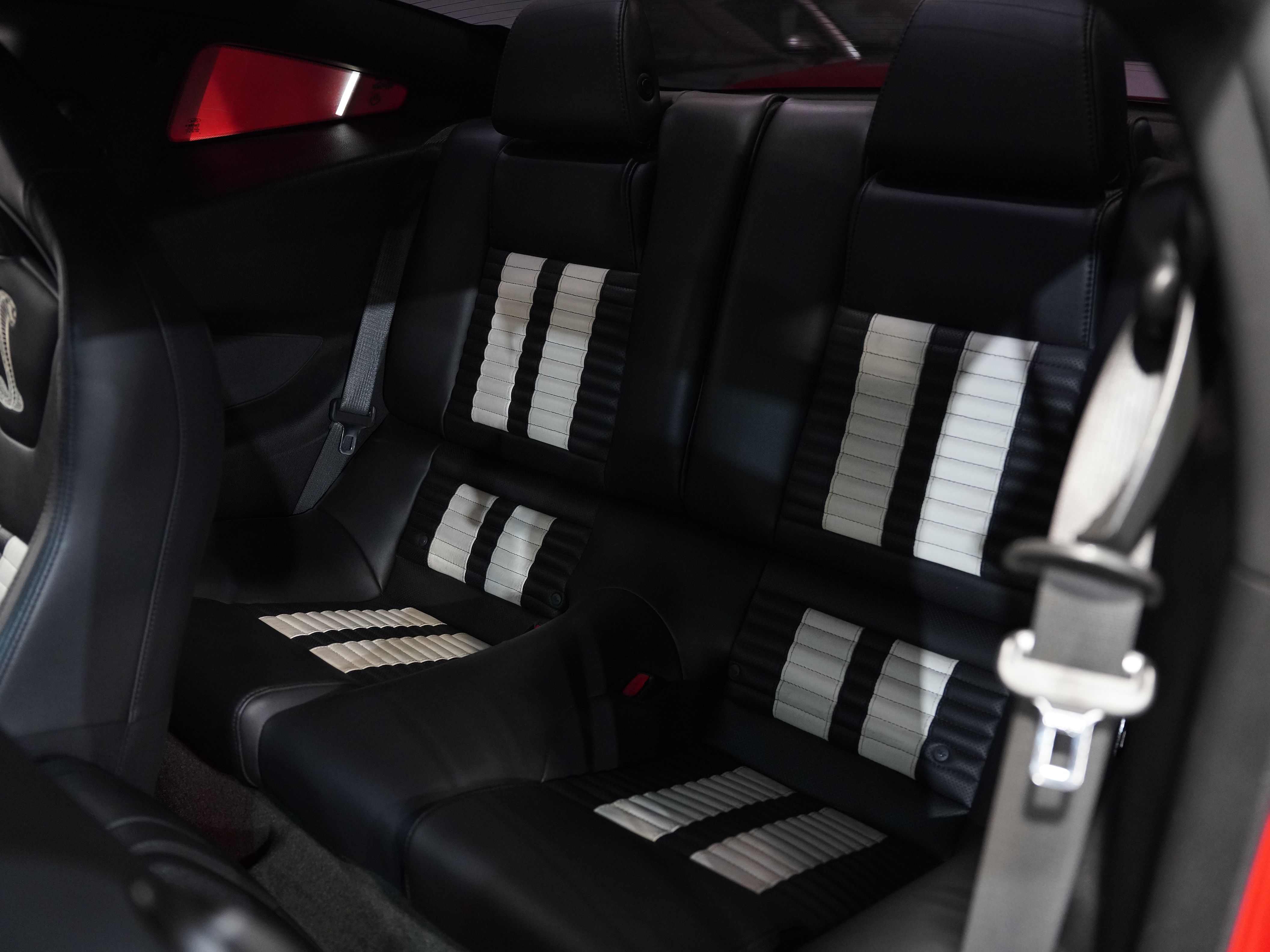 RED, 2013 FORD MUSTANG Image 37