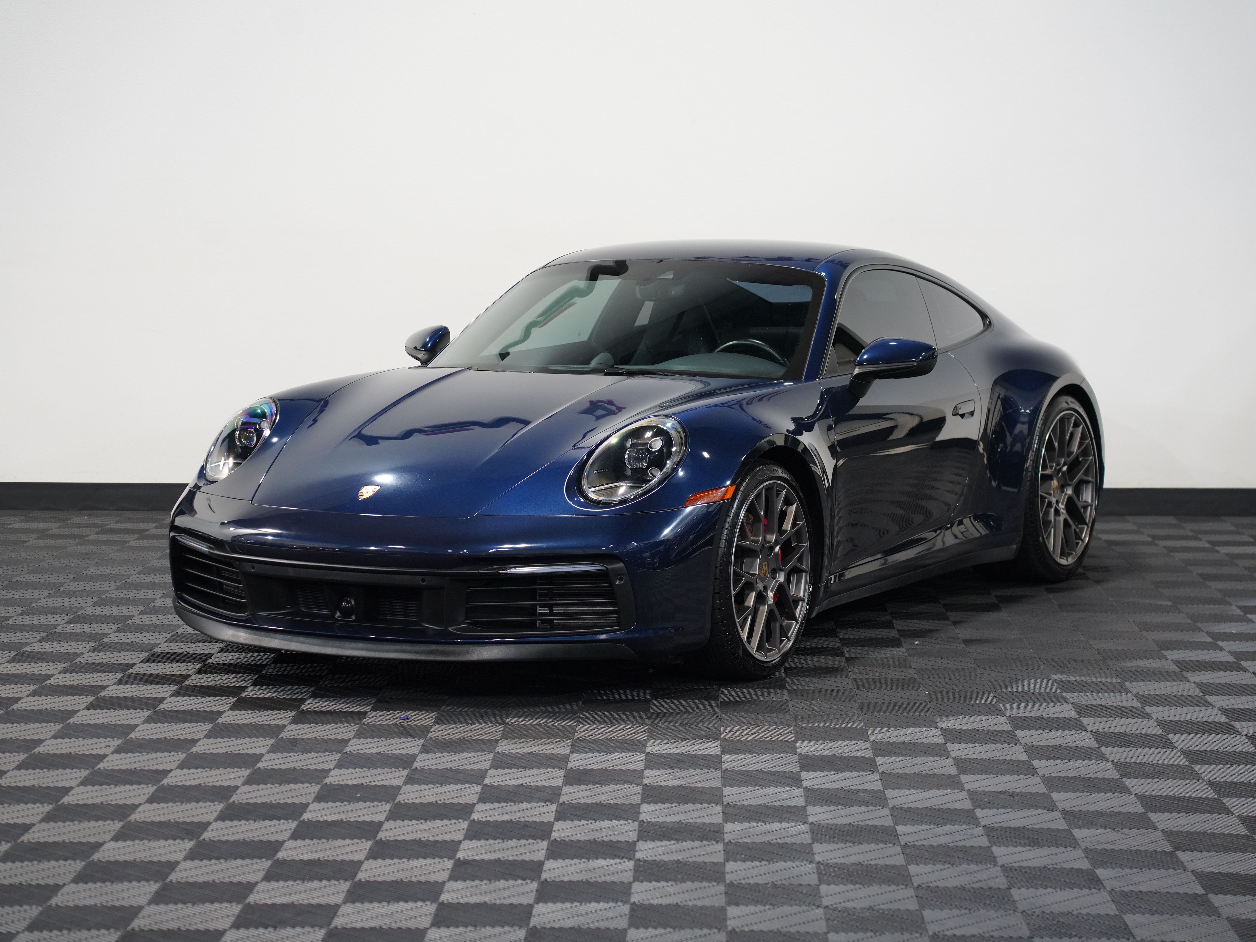 2020 PORSCHE 911 Image 3