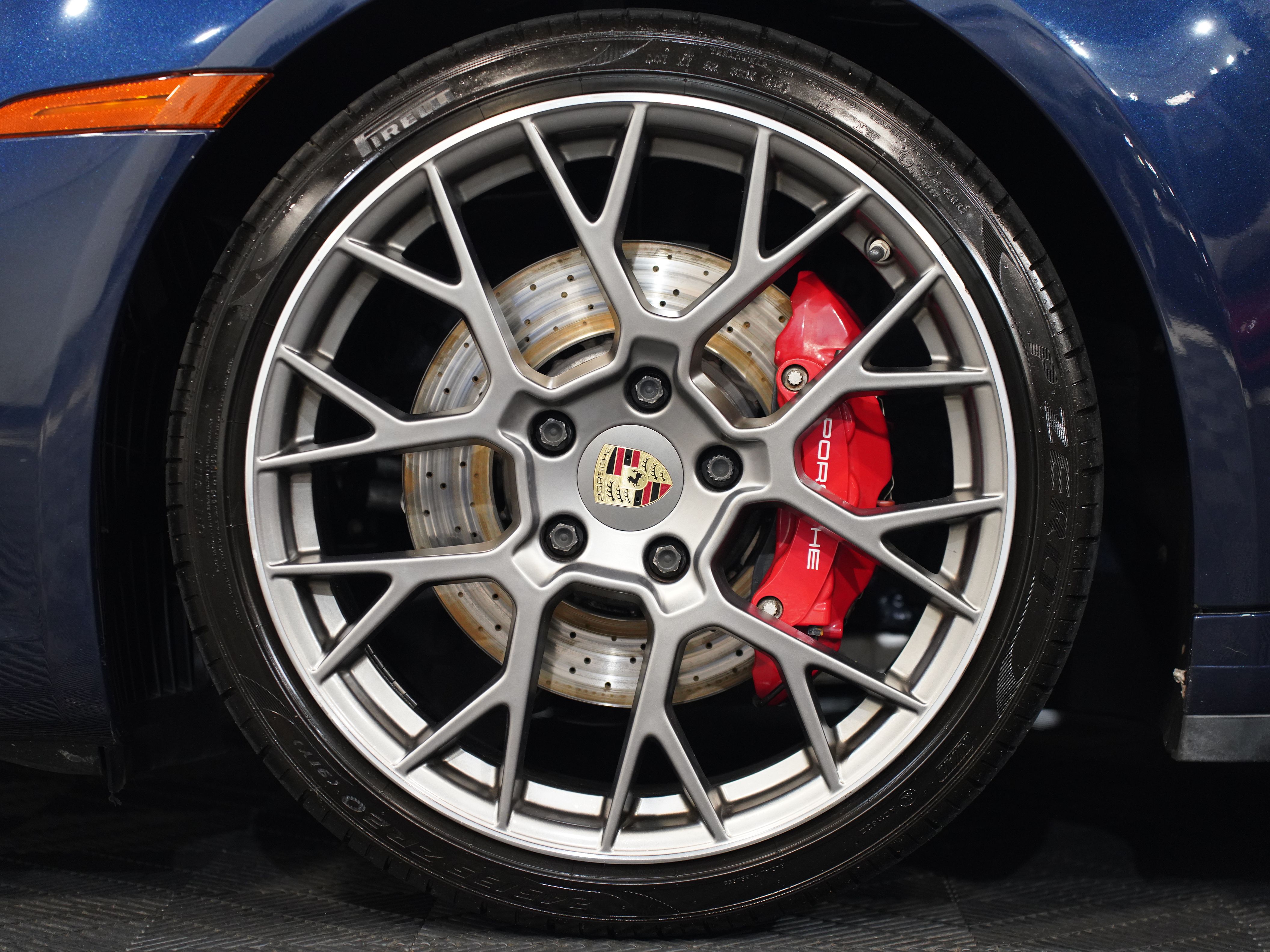 2020 PORSCHE 911 Image 47