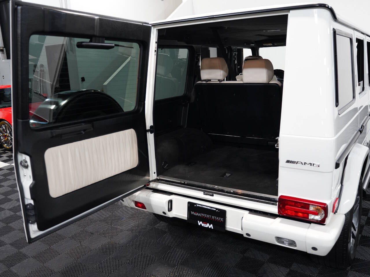 ARTIC WHITE, 2011 MERCEDES-BENZ G-CLASS Image 51