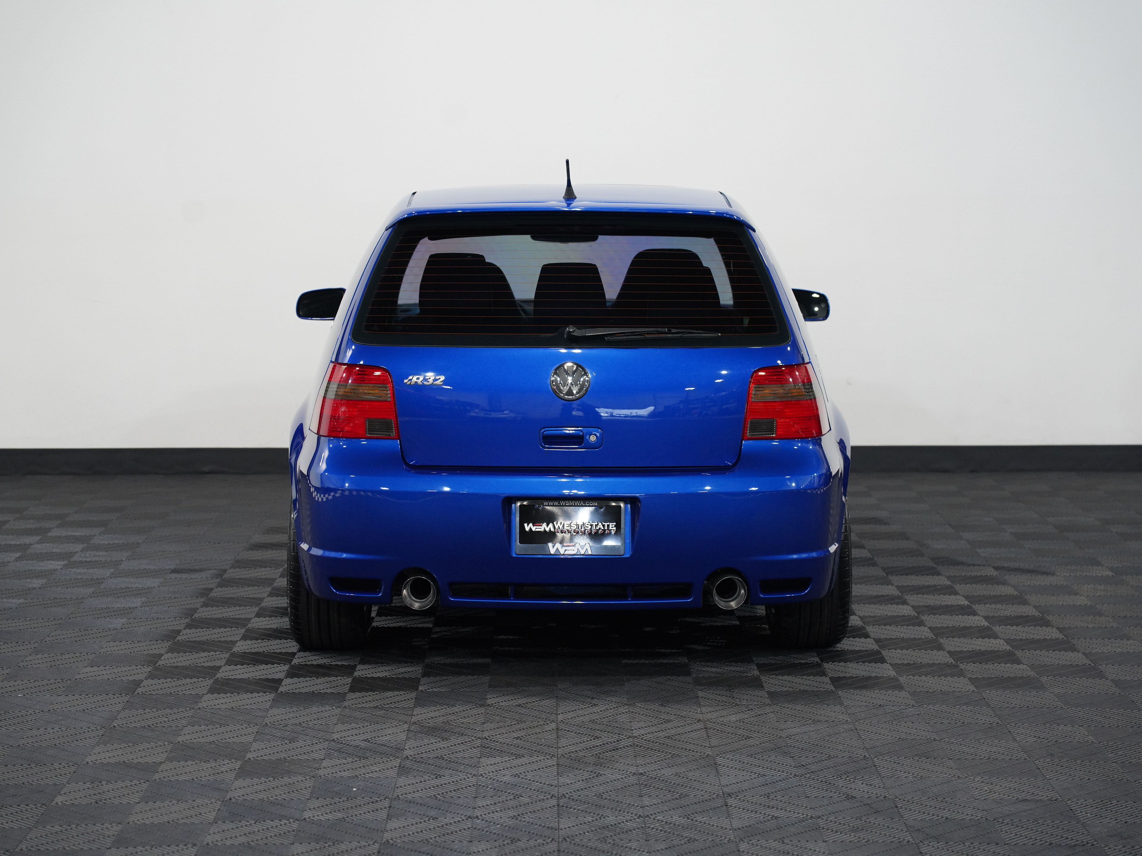BLUE, 2004 VOLKSWAGEN R32 Thumnail Image 7