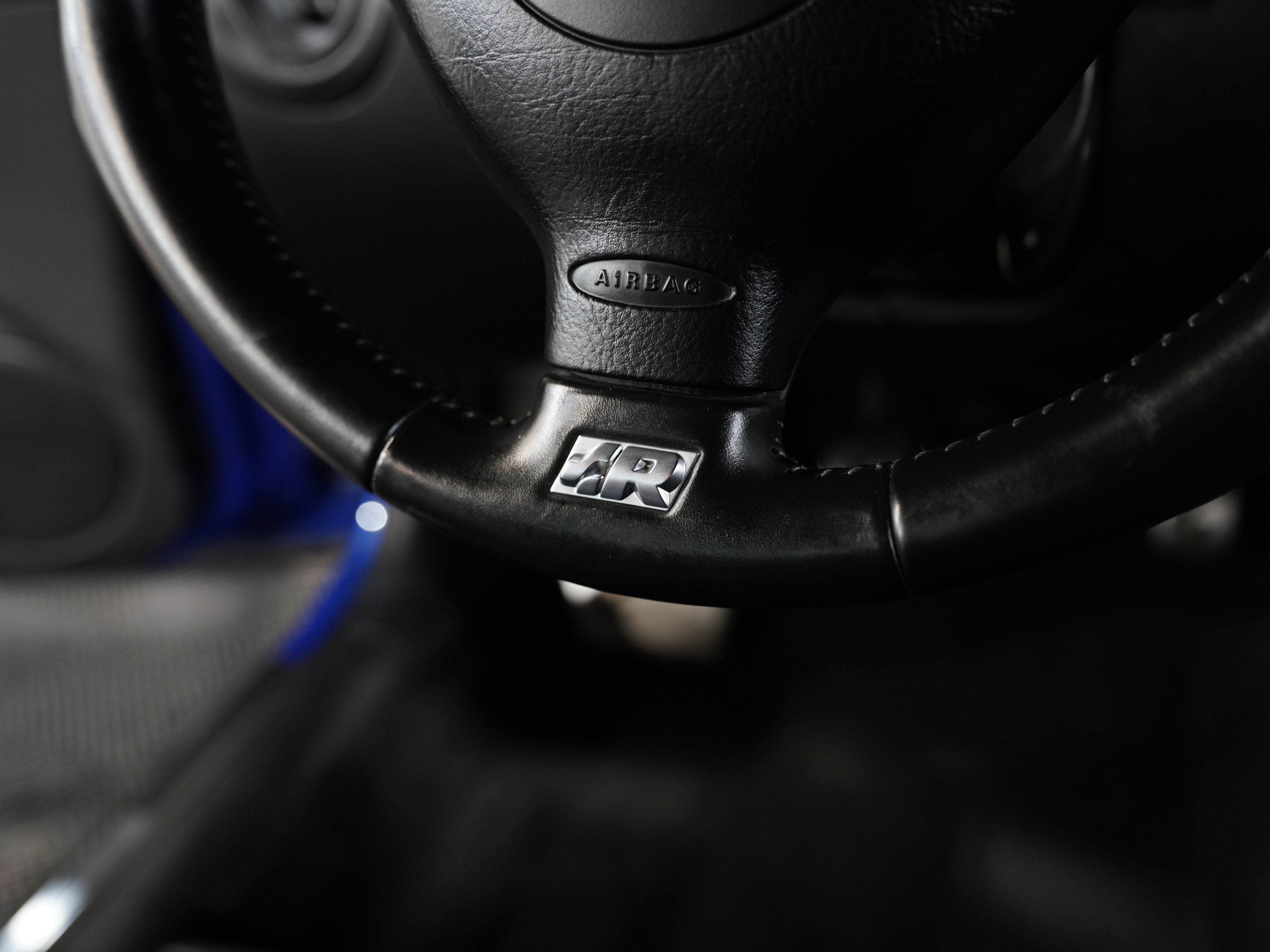 BLUE, 2004 VOLKSWAGEN R32 Thumnail Image 35
