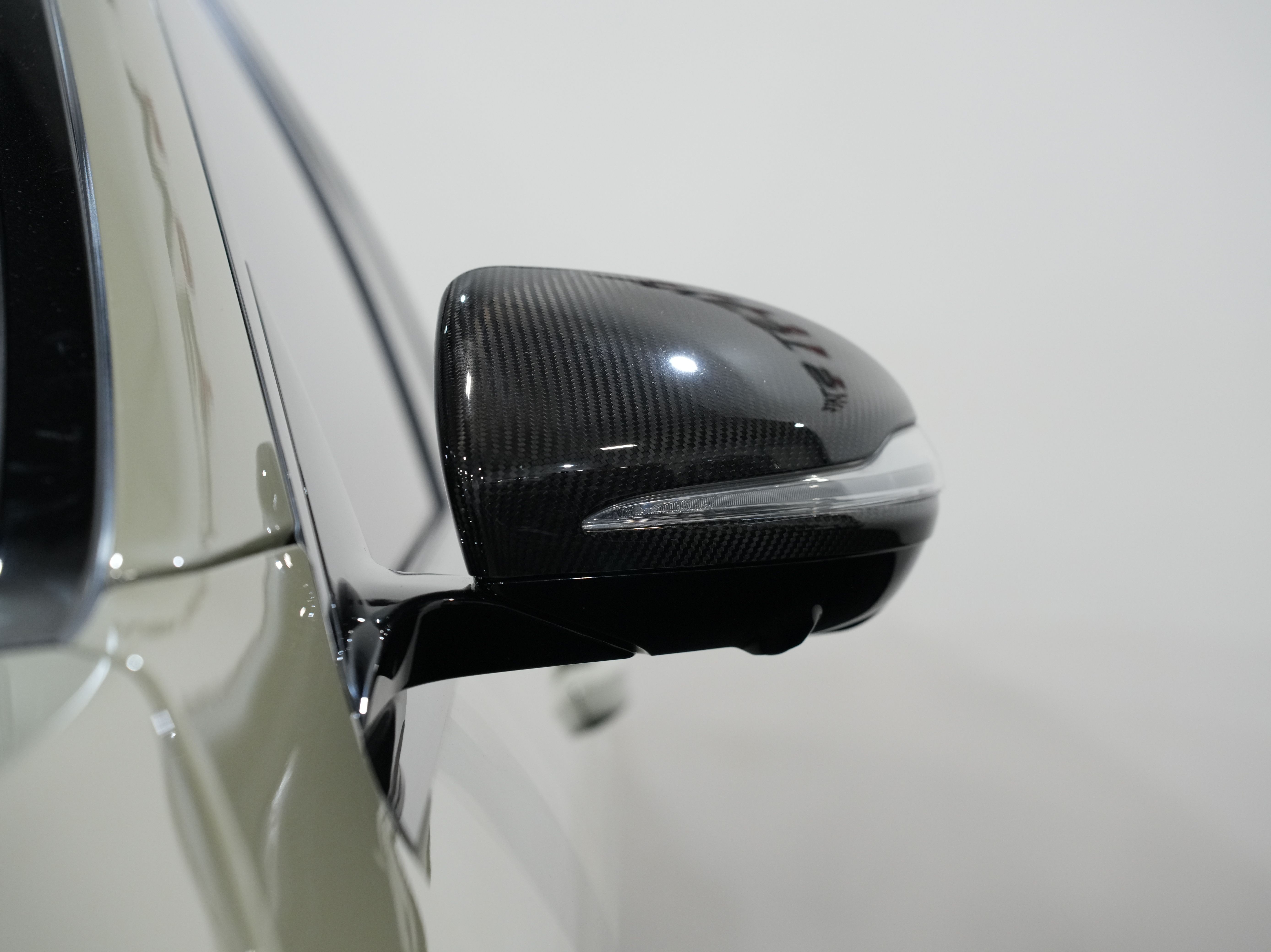 GREEN, 2015 MERCEDES-BENZ S-CLASS Image 10