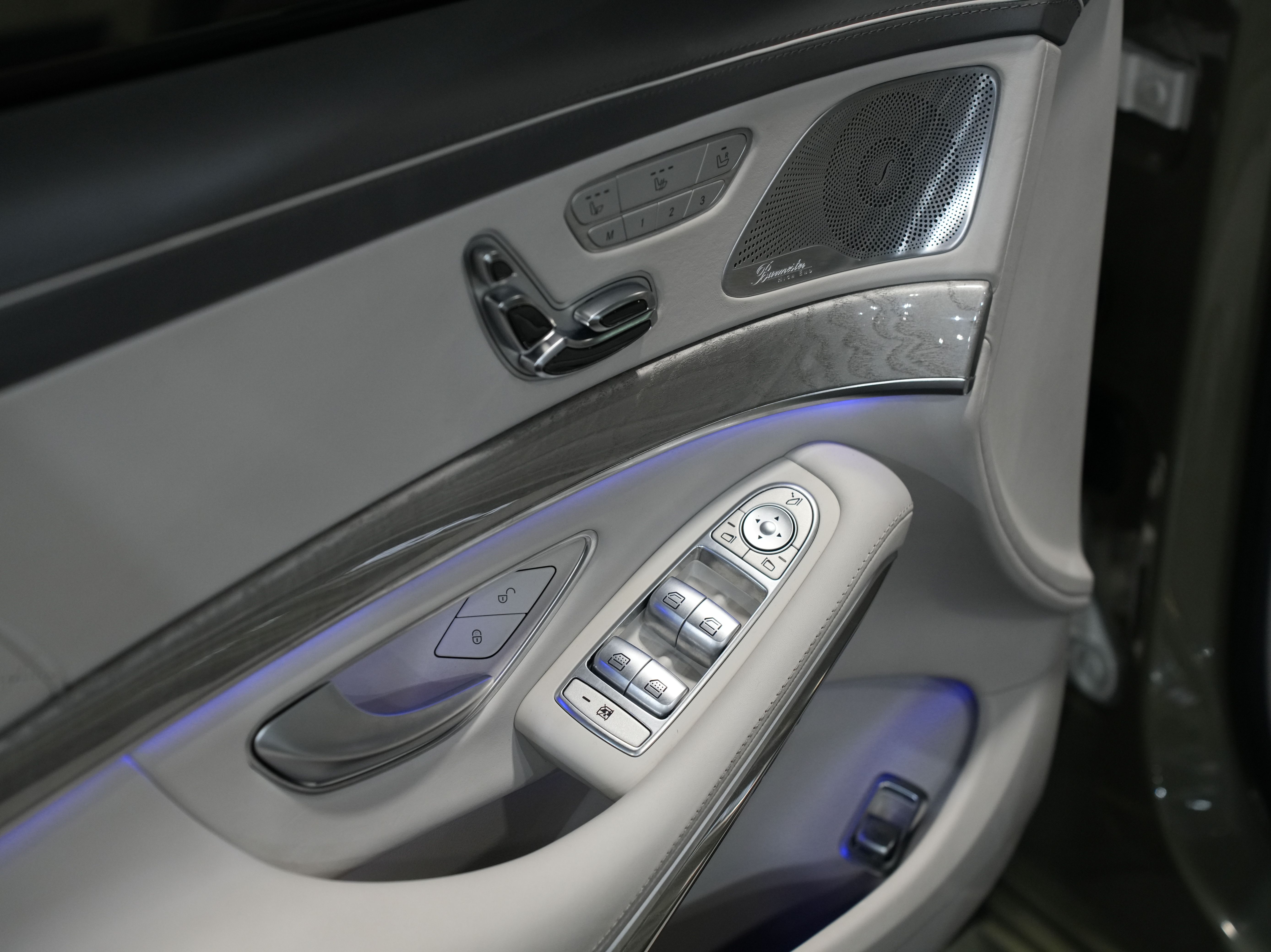 GREEN, 2015 MERCEDES-BENZ S-CLASS Image 24