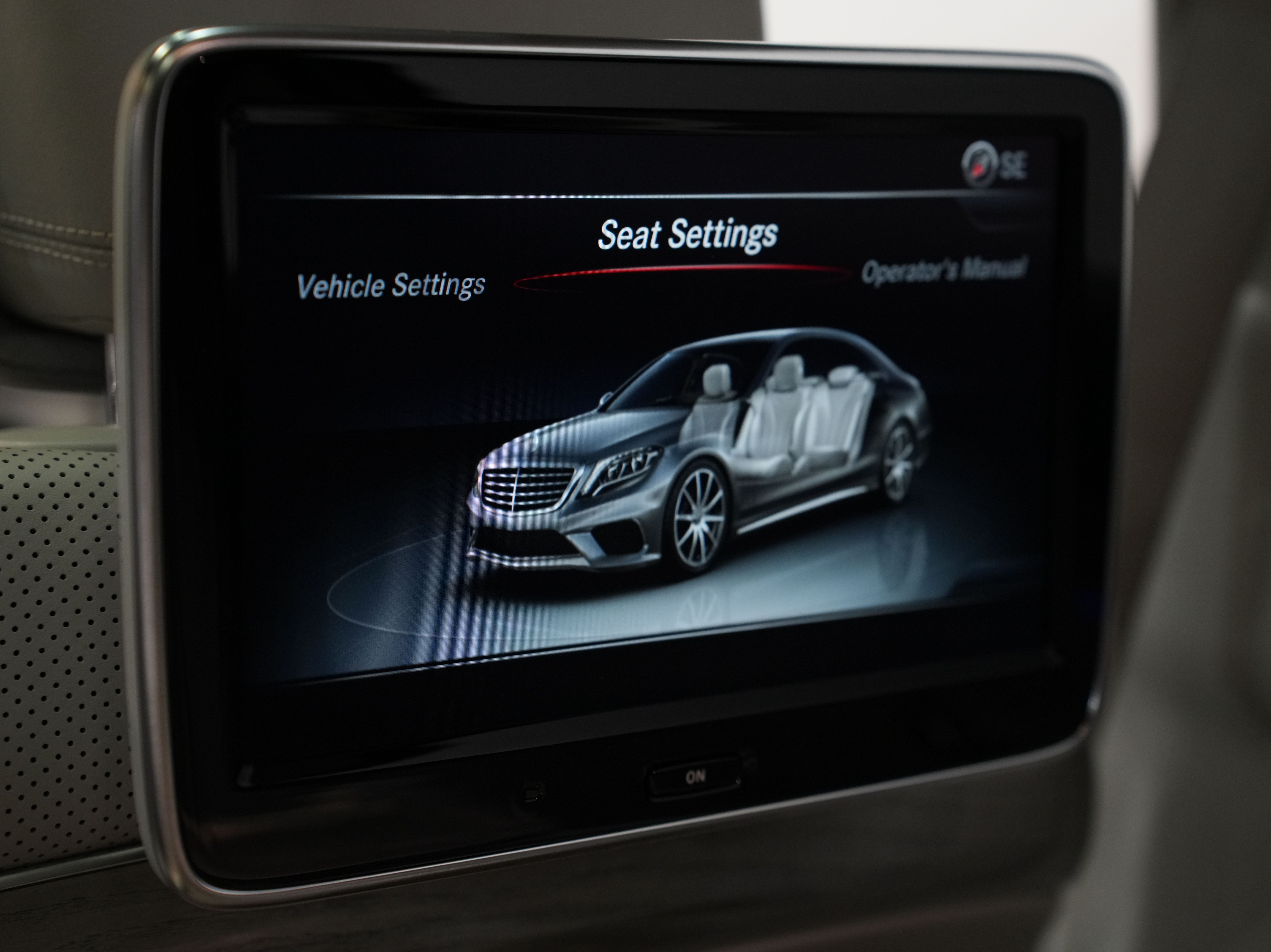 GREEN, 2015 MERCEDES-BENZ S-CLASS Image 44
