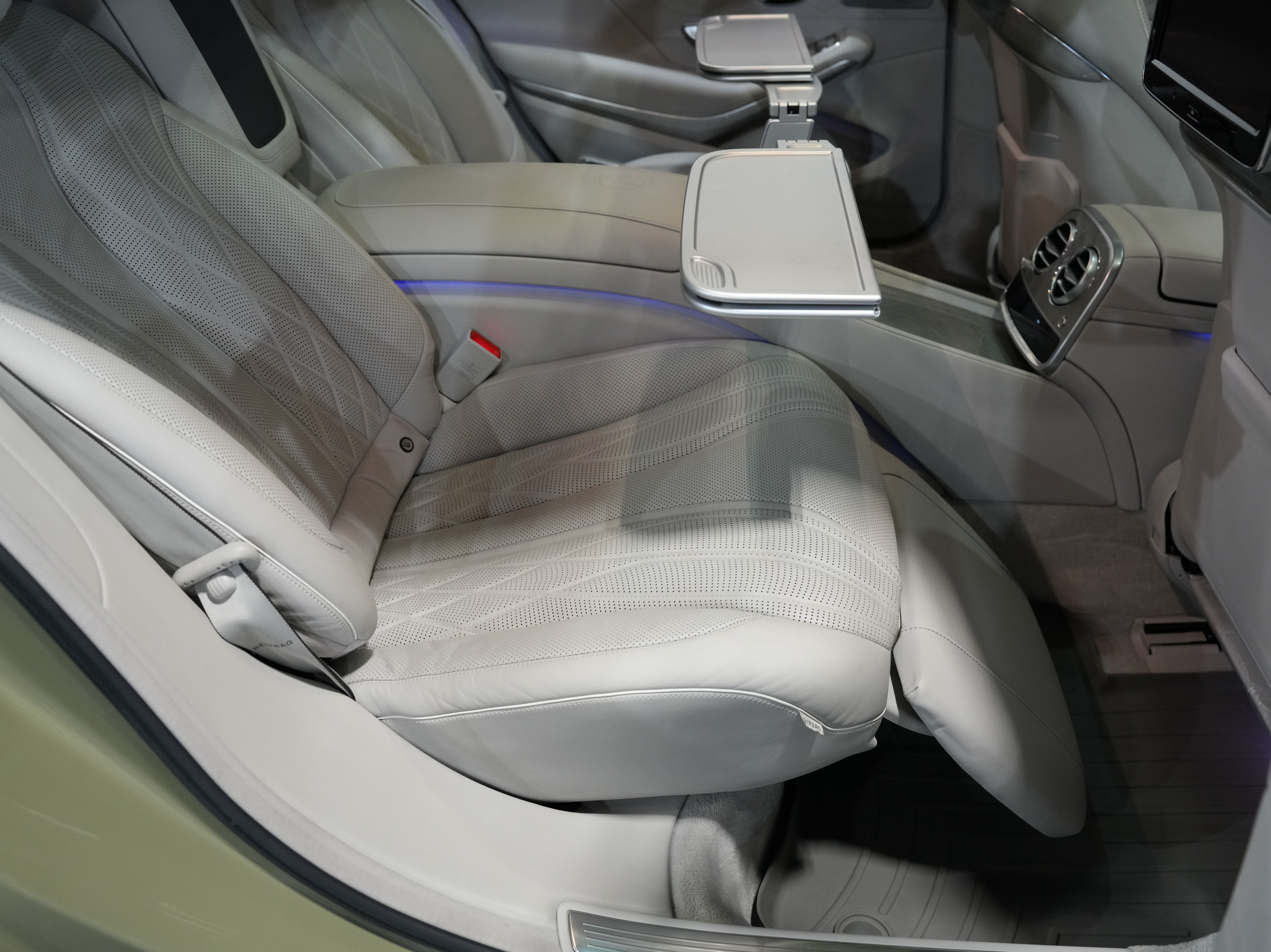 GREEN, 2015 MERCEDES-BENZ S-CLASS Image 48