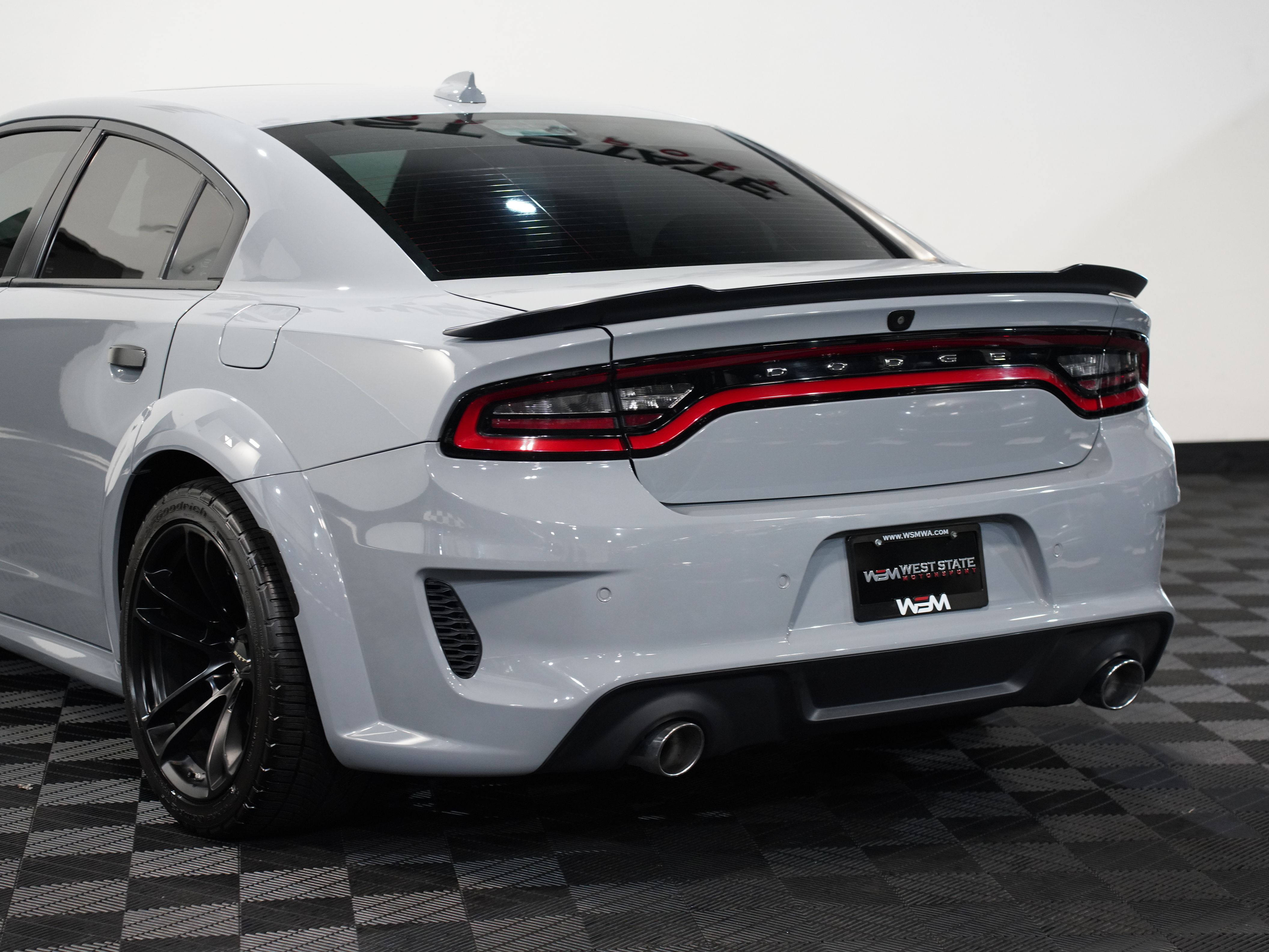 GRAY, 2021 DODGE CHARGER Image 19