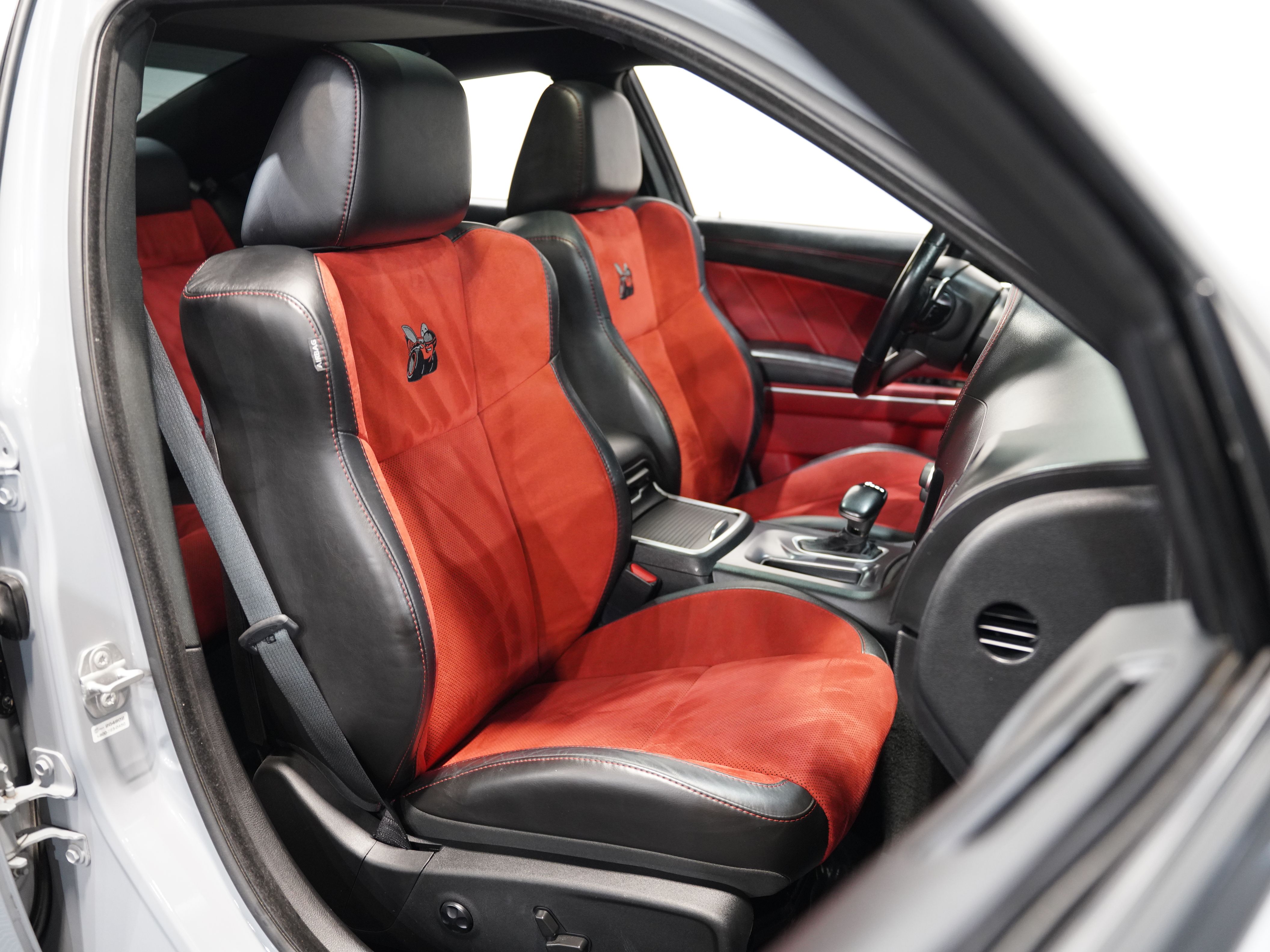 GRAY, 2021 DODGE CHARGER Image 36