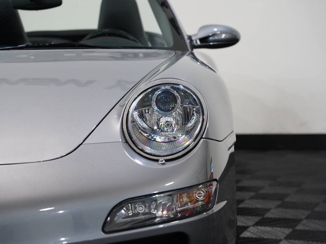 SEAL GREY METALLIC, 2006 PORSCHE 911 Image 11