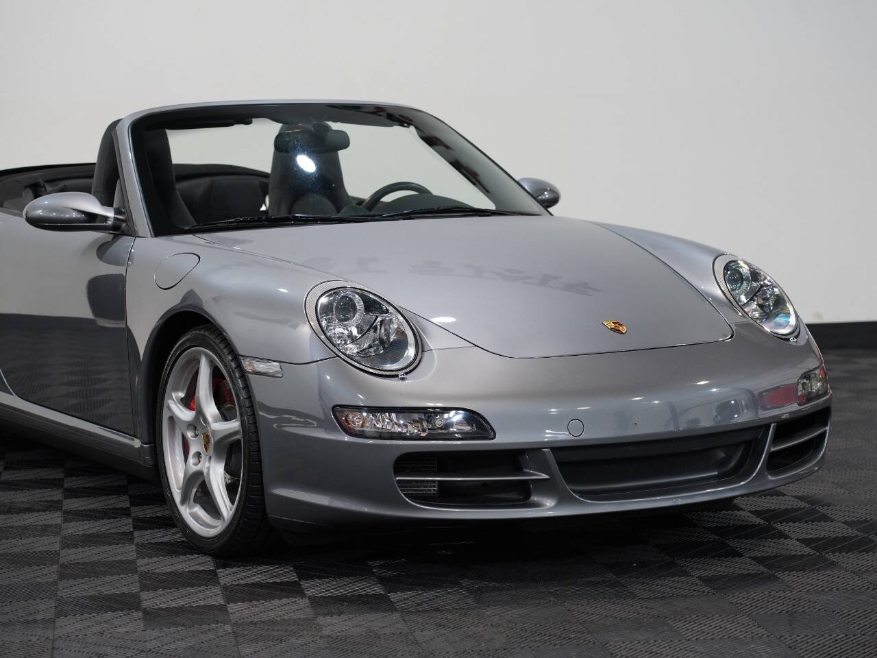 SEAL GREY METALLIC, 2006 PORSCHE 911 Image 10