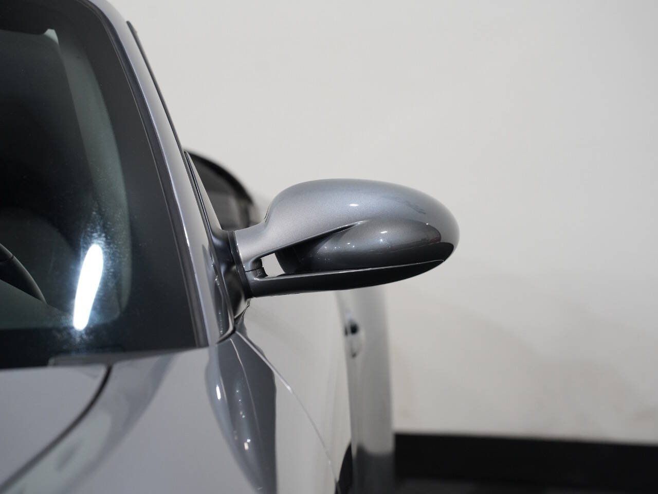 SEAL GREY METALLIC, 2006 PORSCHE 911 Image 12