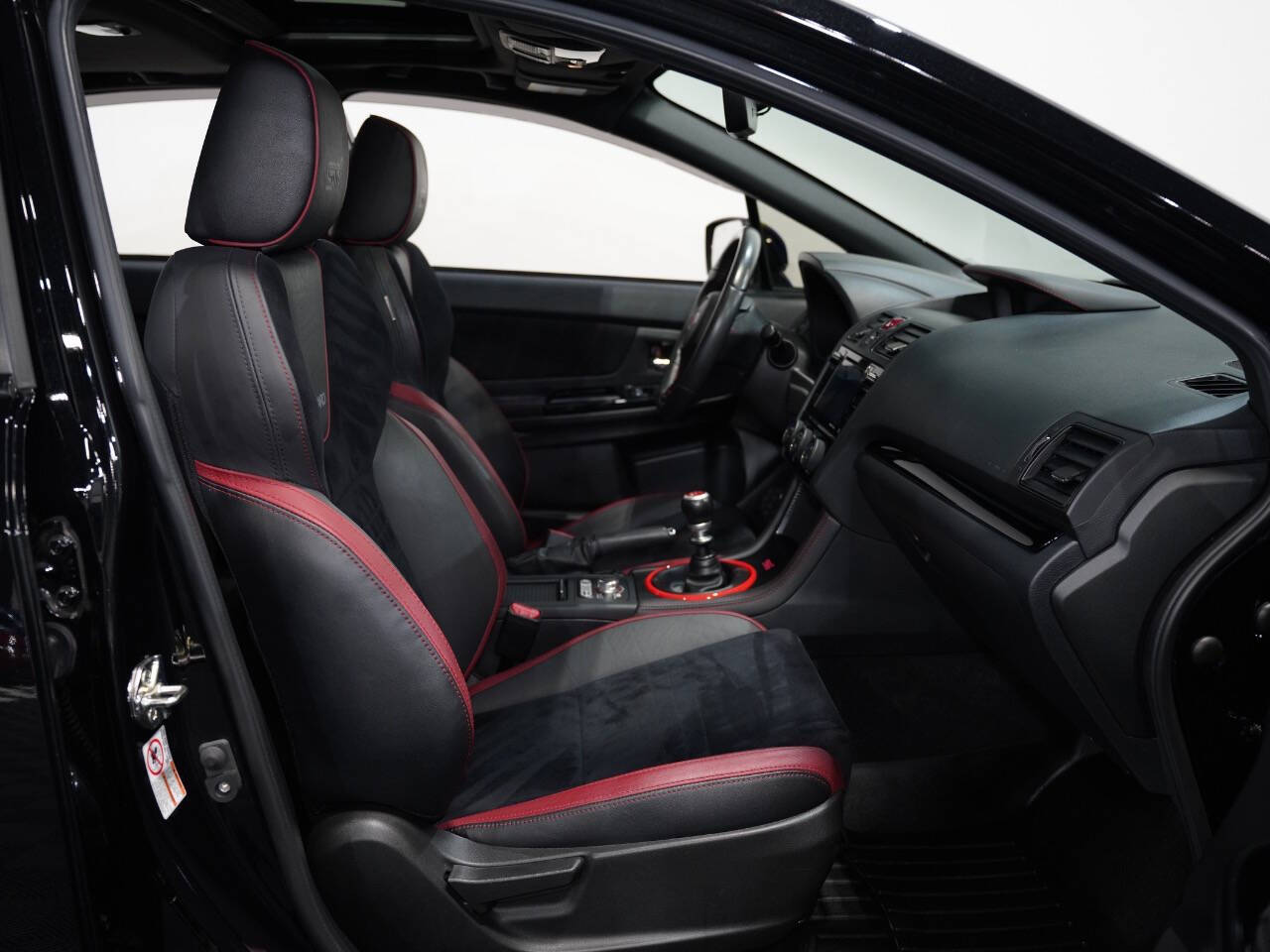 CRYSTAL BLACK SILICA, 2018 SUBARU WRX Image 39