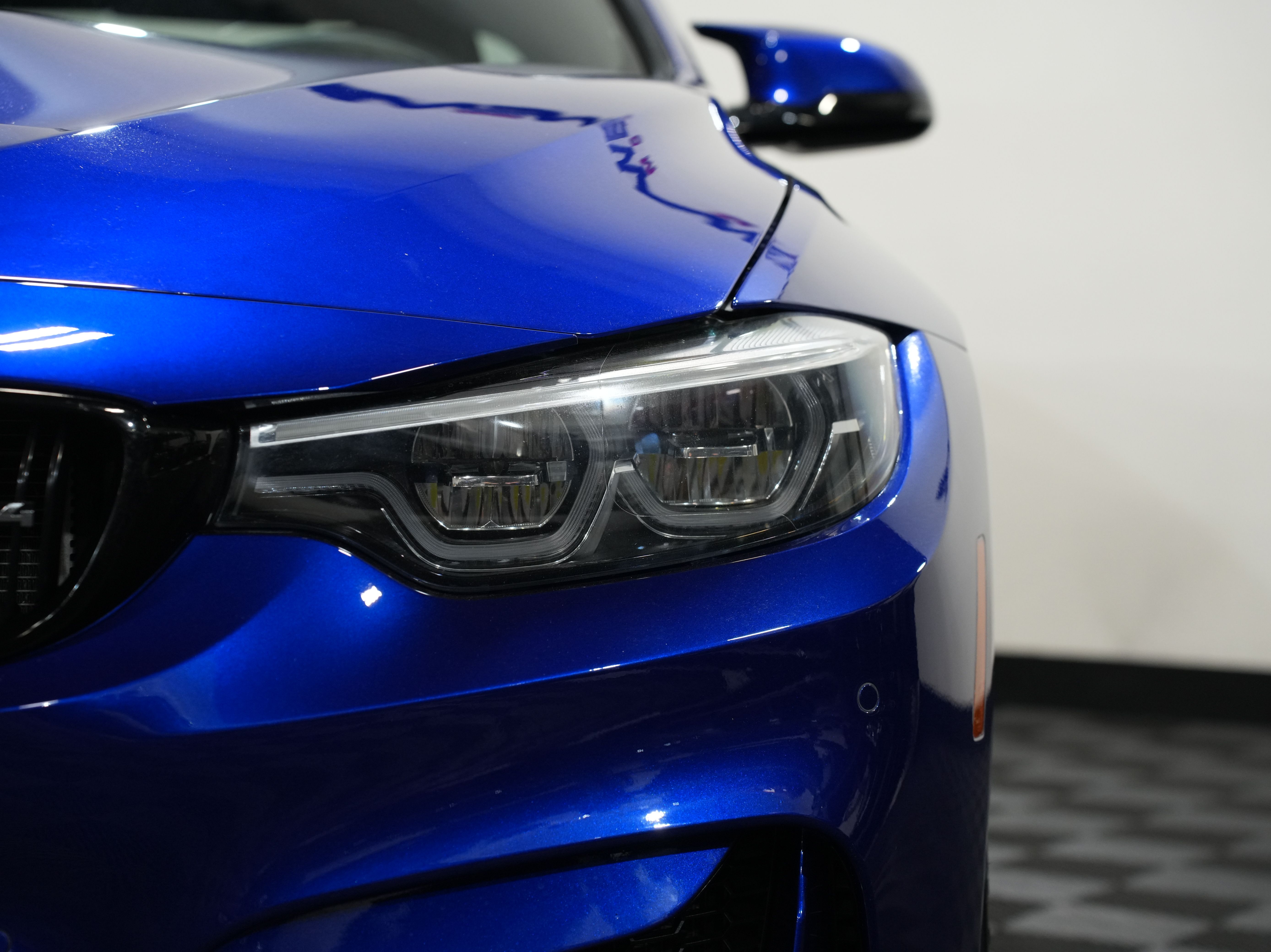 BLUE, 2020 BMW M4 Image 10