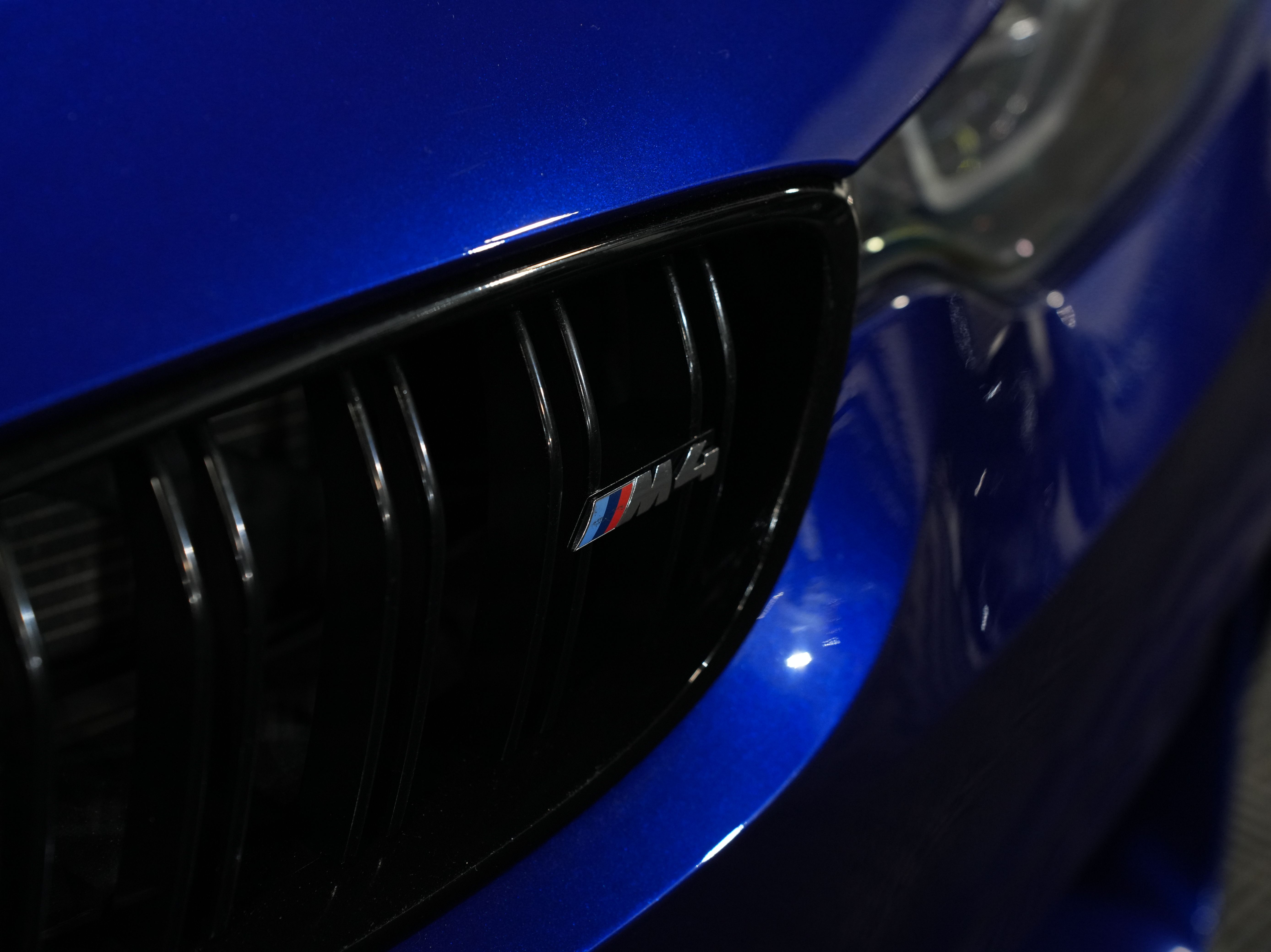 BLUE, 2020 BMW M4 Image 13