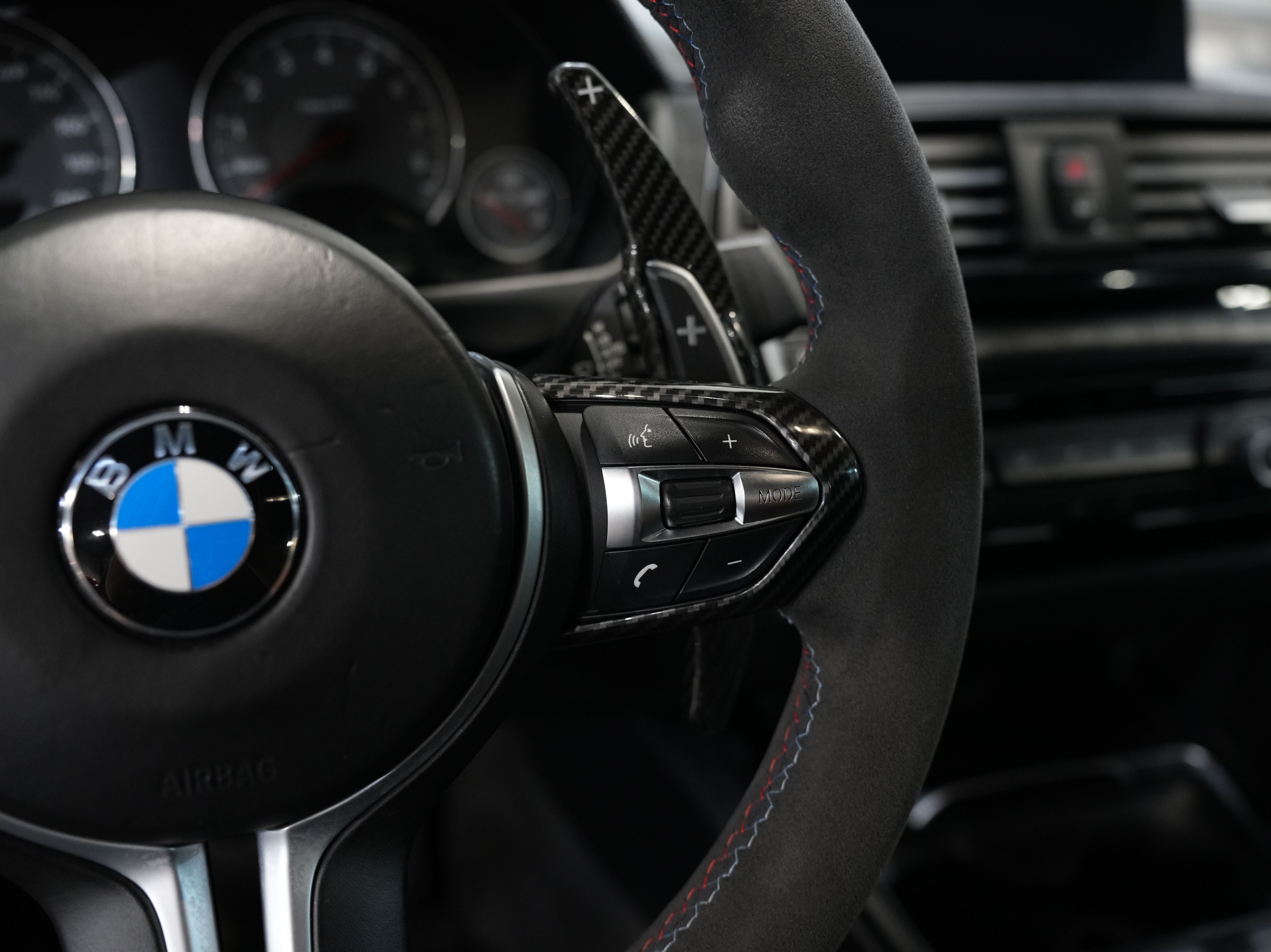 BLUE, 2020 BMW M4 Image 42