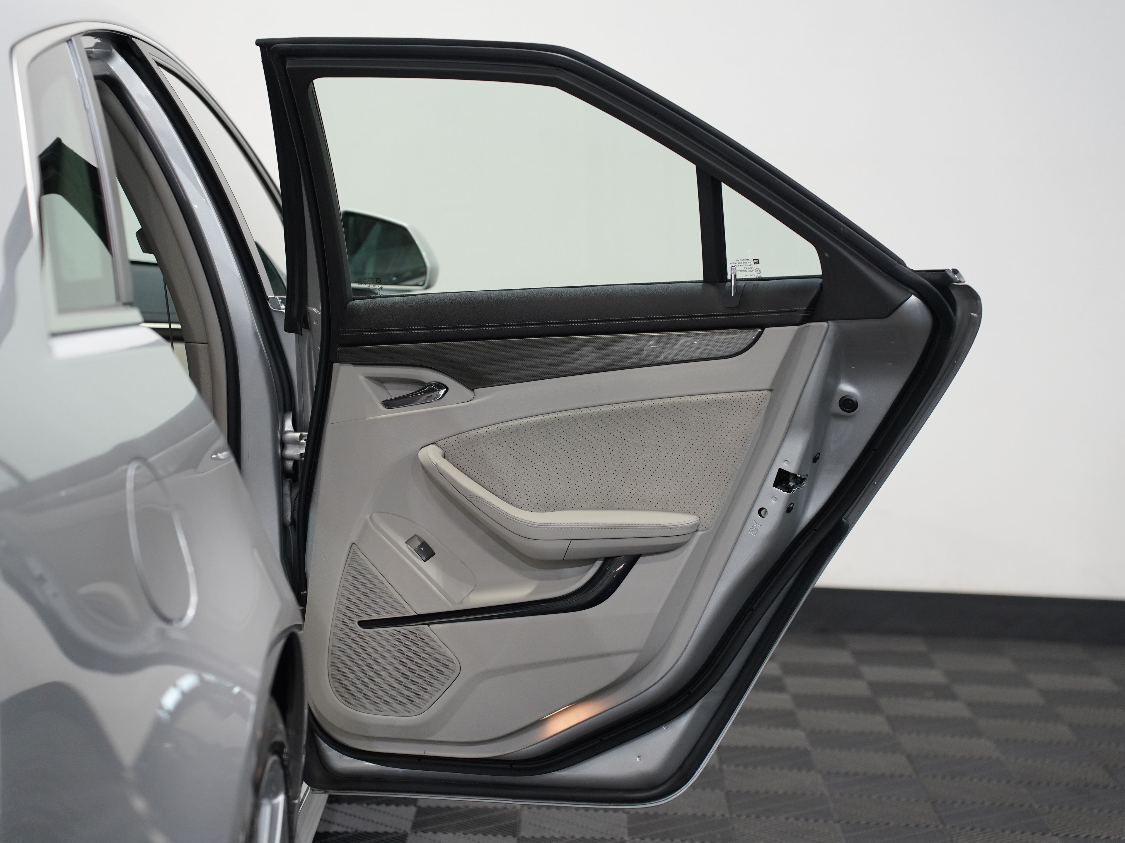 SILVER, 2013 CADILLAC CTS Thumnail Image 24
