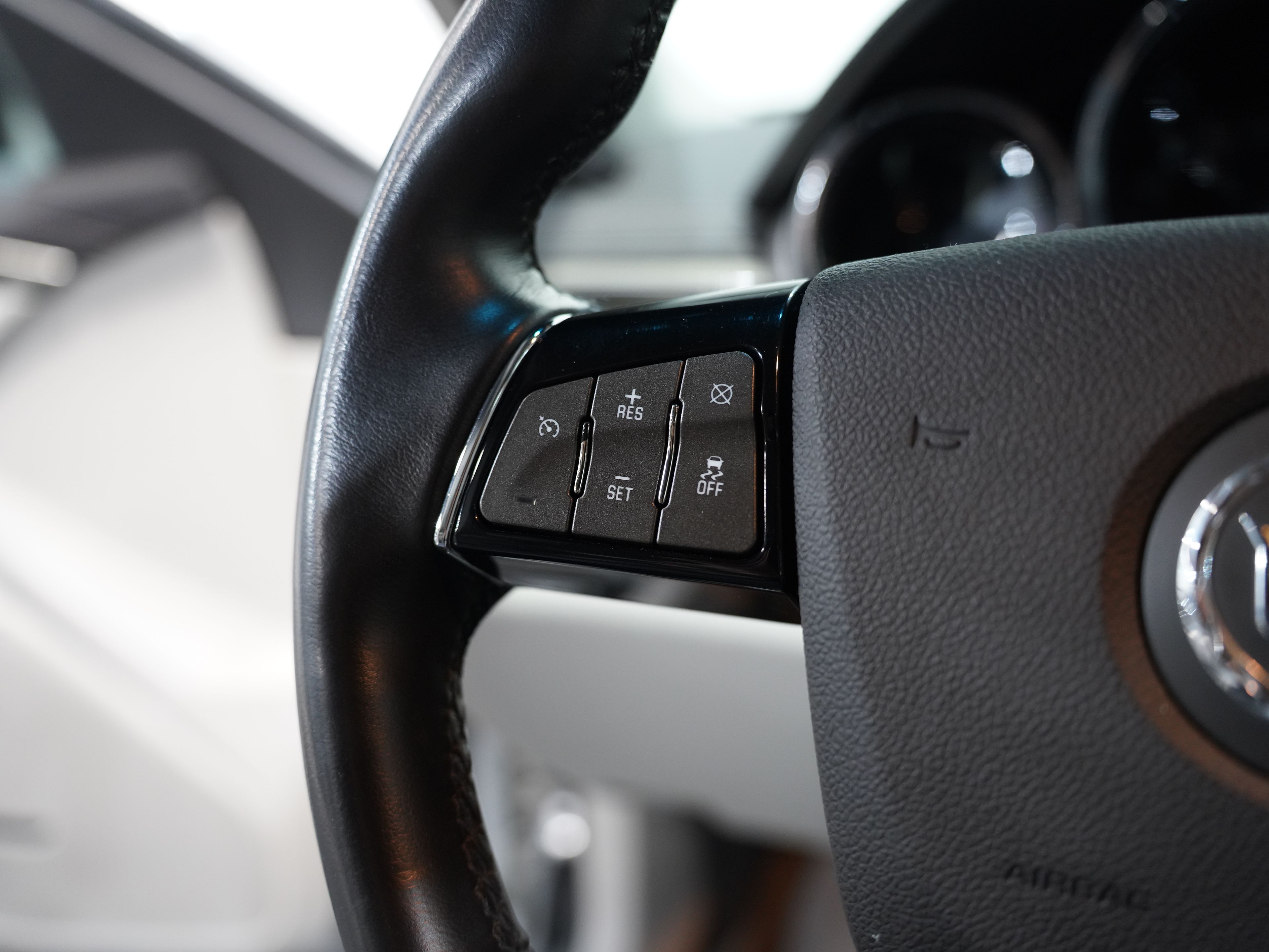 SILVER, 2013 CADILLAC CTS Thumnail Image 40