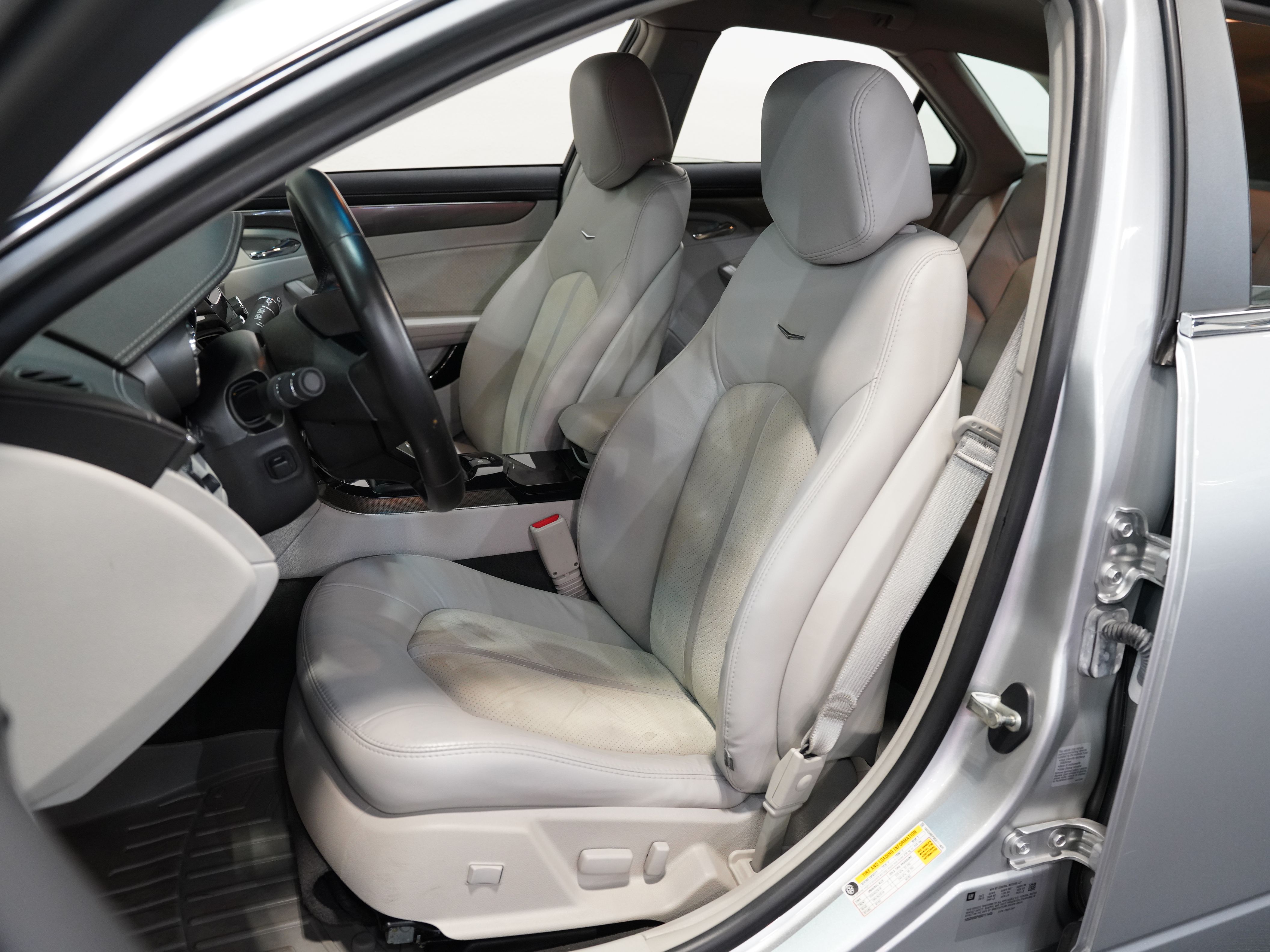 SILVER, 2013 CADILLAC CTS Image 29