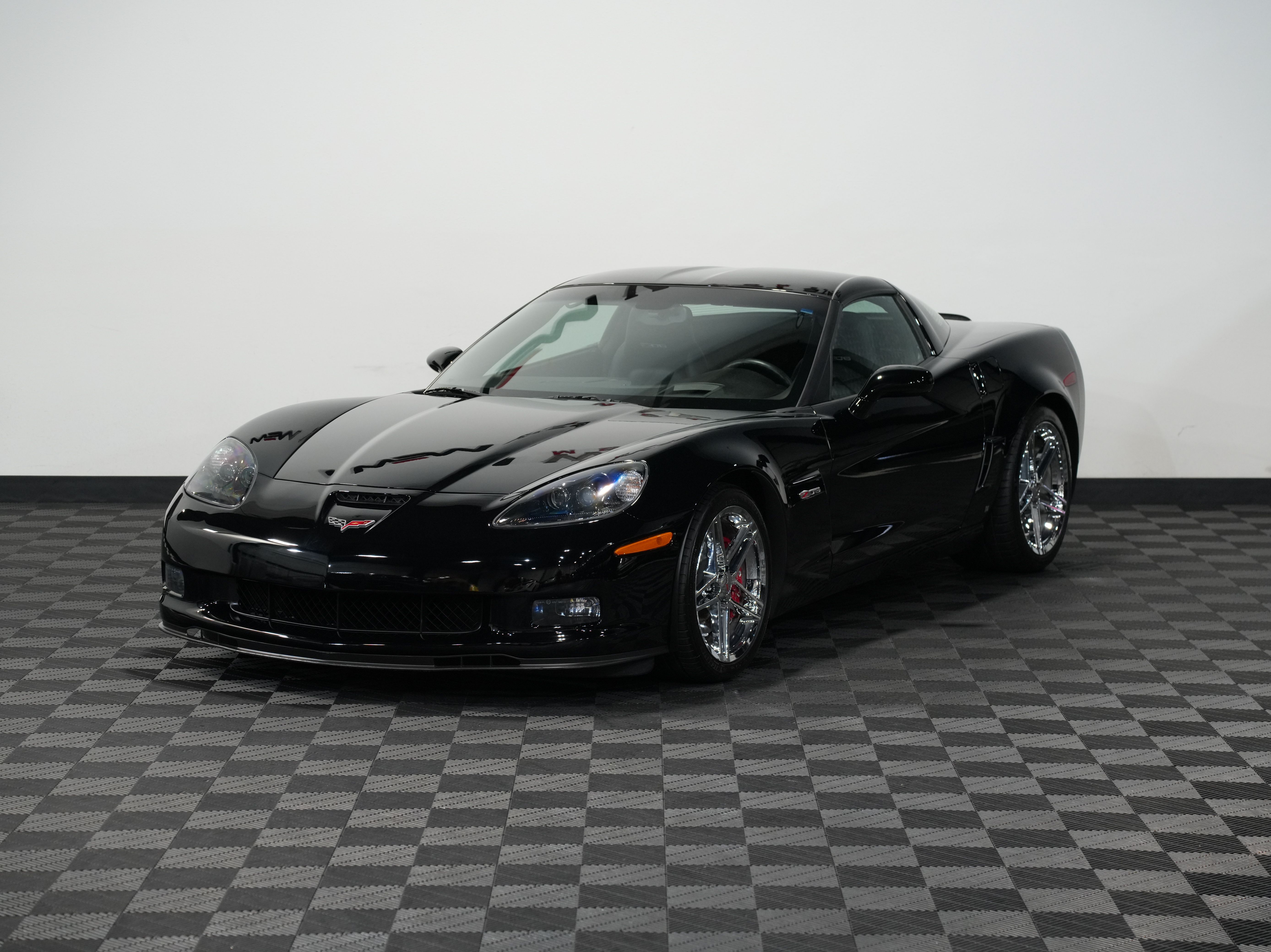BLACK, 2008 CHEVROLET CORVETTE Image 3