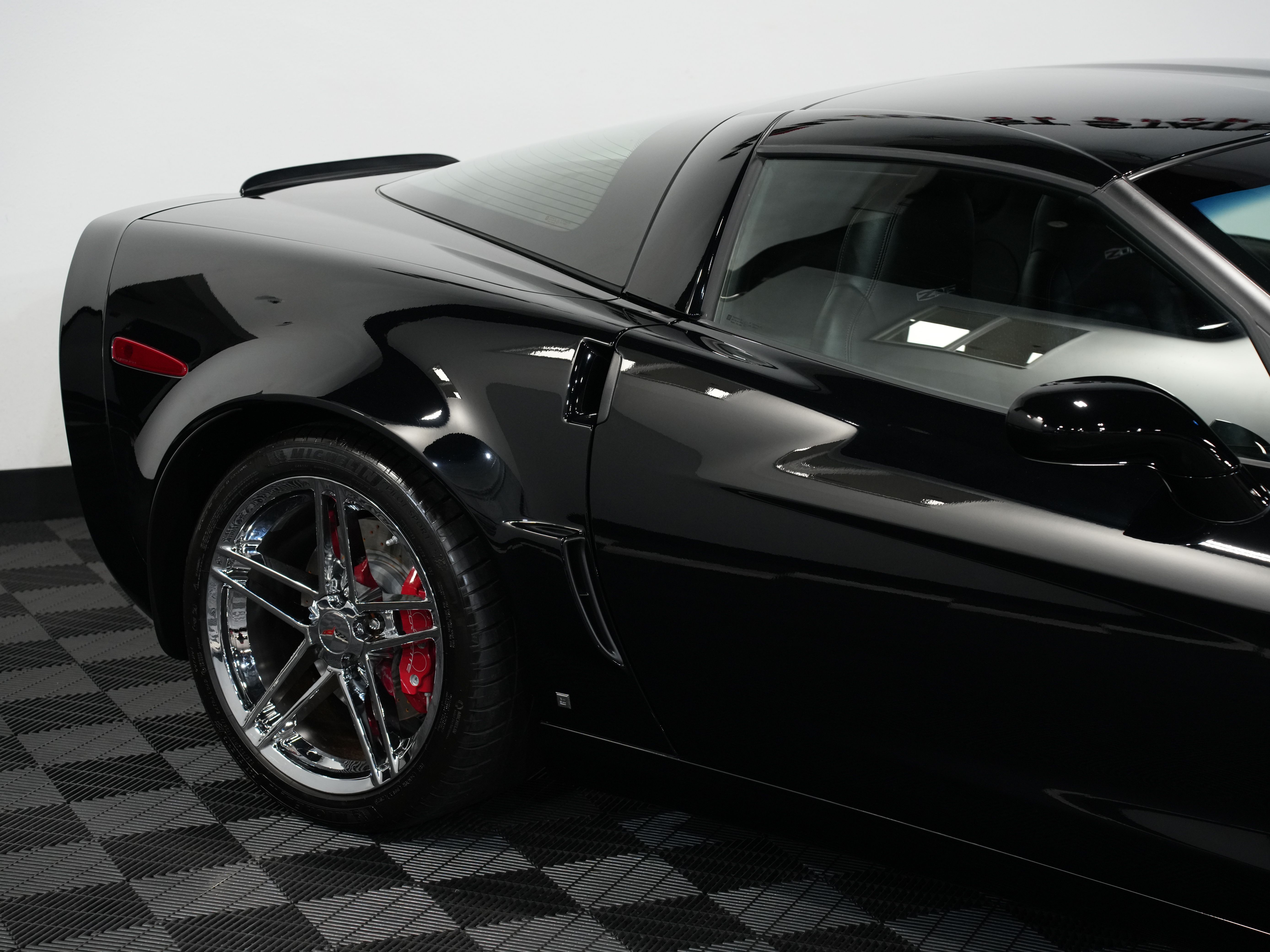 BLACK, 2008 CHEVROLET CORVETTE Image 14