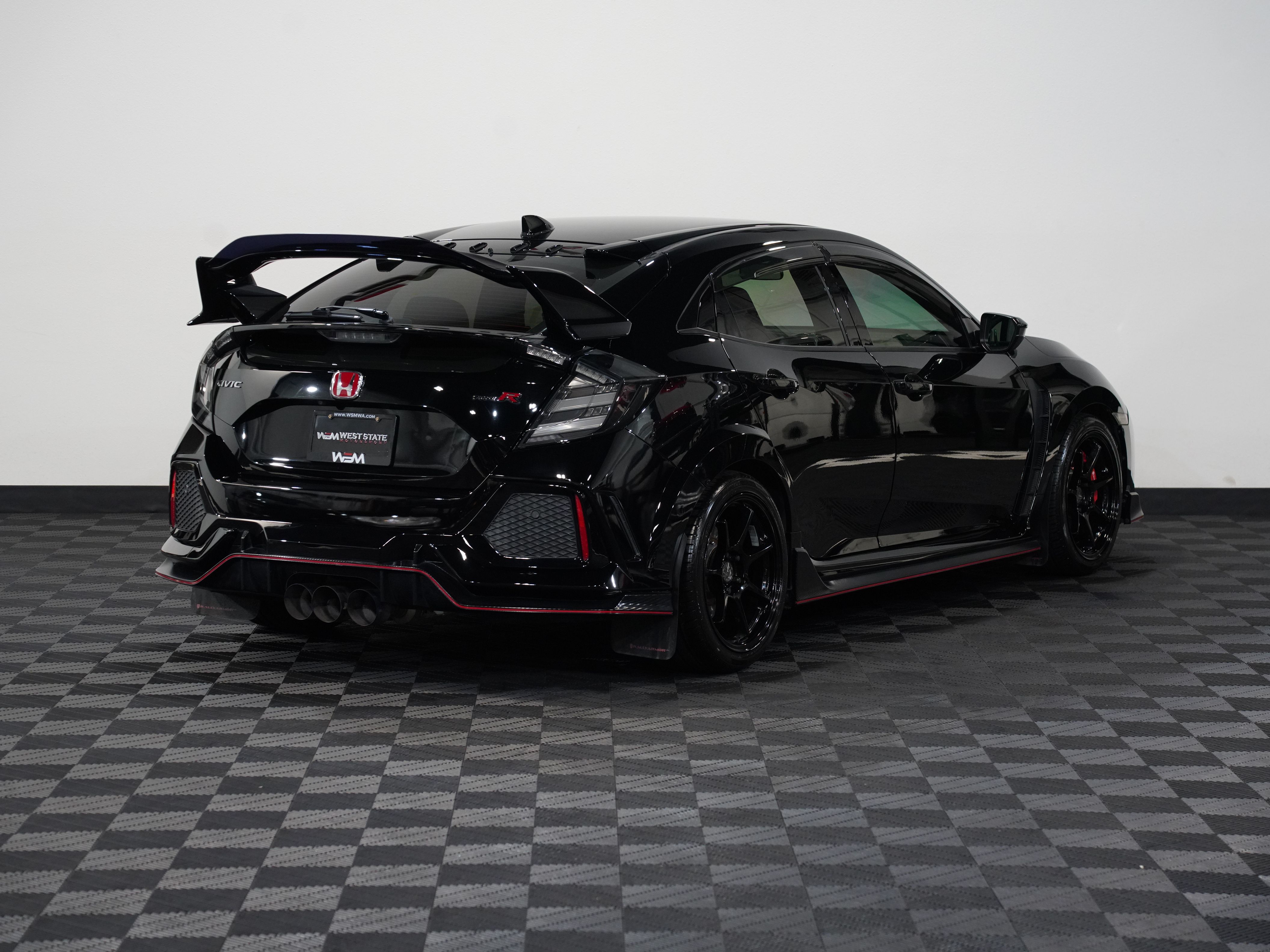 BLACK, 2019 HONDA CIVIC TYPE R Image 6