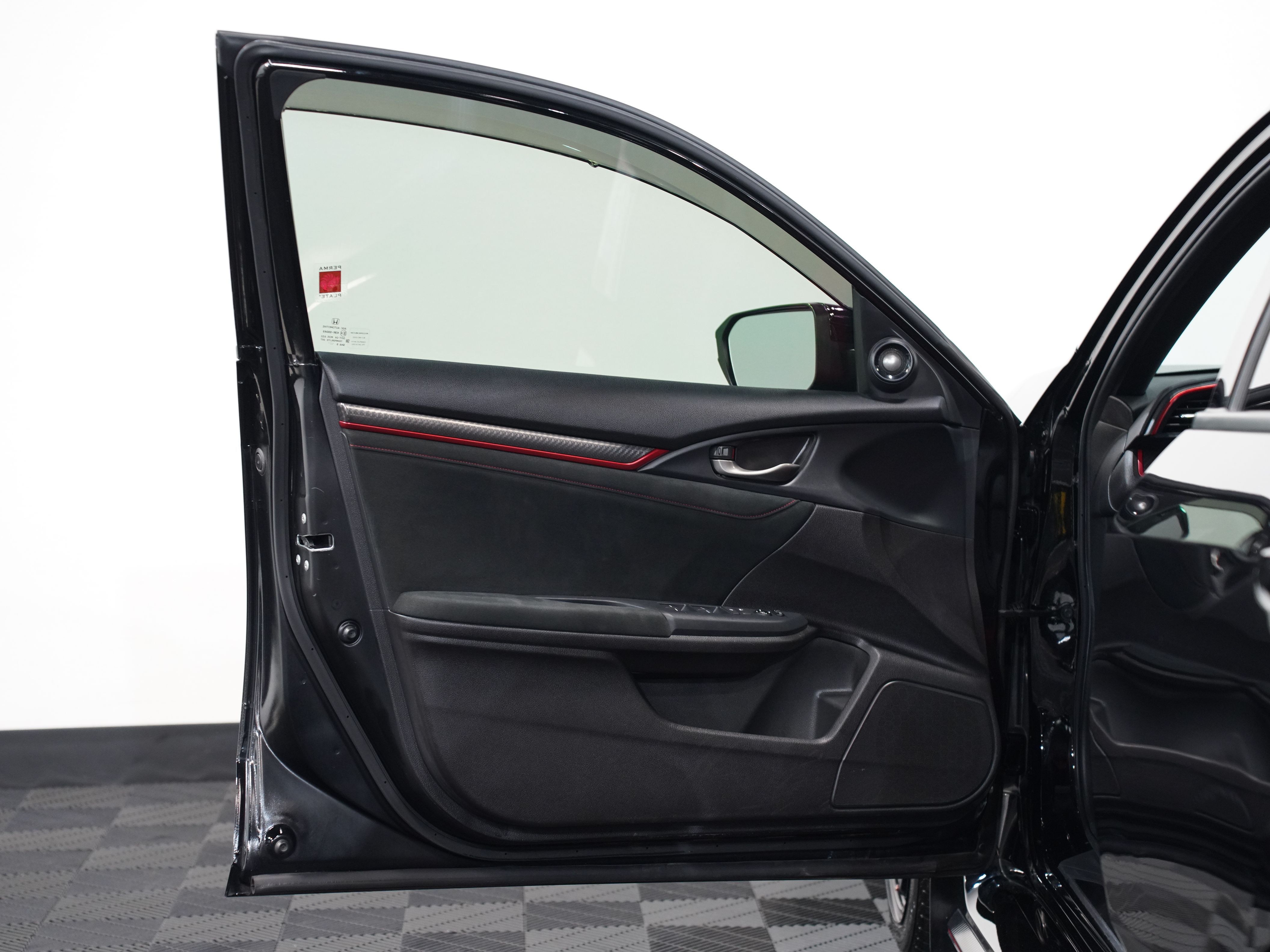 BLACK, 2019 HONDA CIVIC TYPE R Image 22