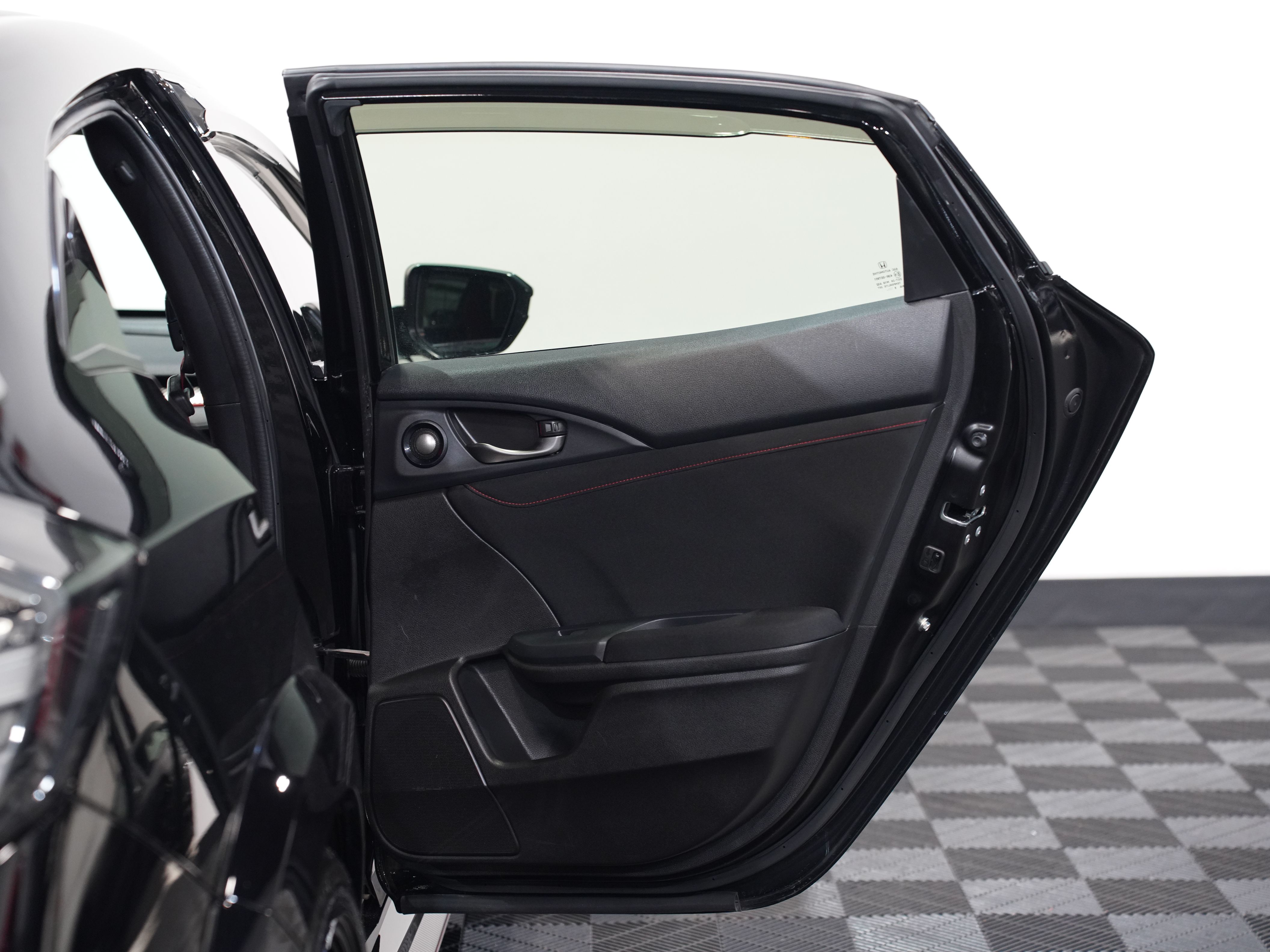 BLACK, 2019 HONDA CIVIC TYPE R Image 26