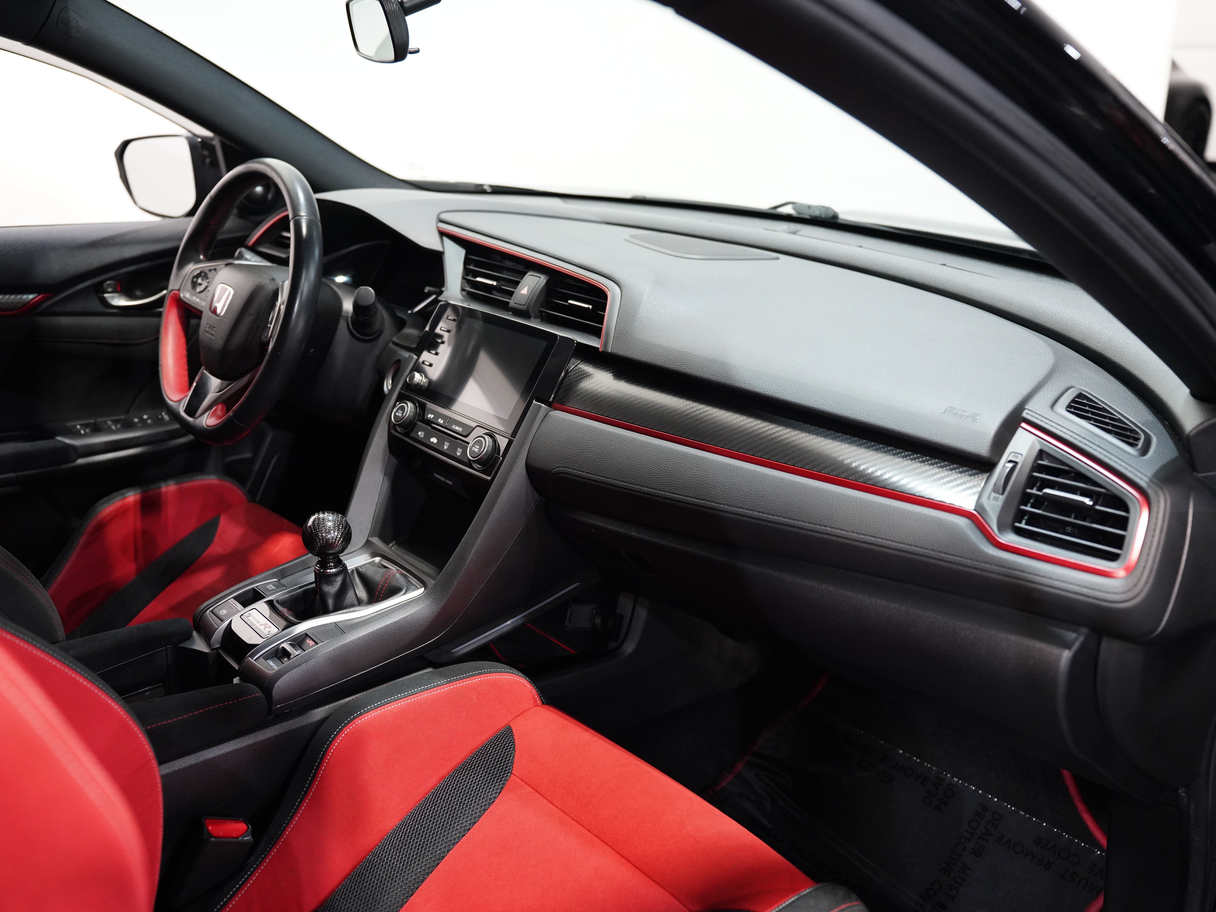 BLACK, 2019 HONDA CIVIC TYPE R Image 37