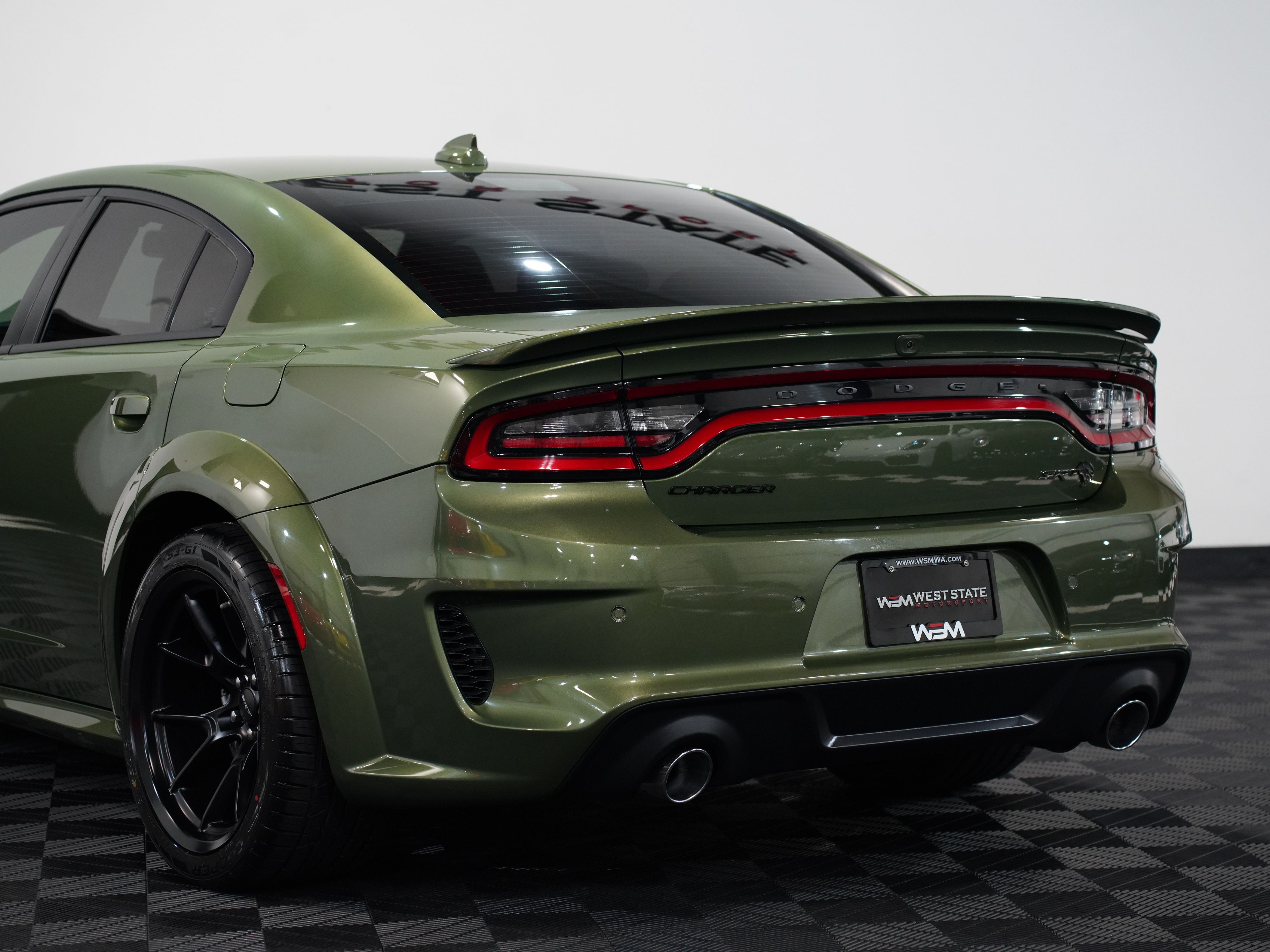 F8 GREEN, 2021 DODGE CHARGER Image 17