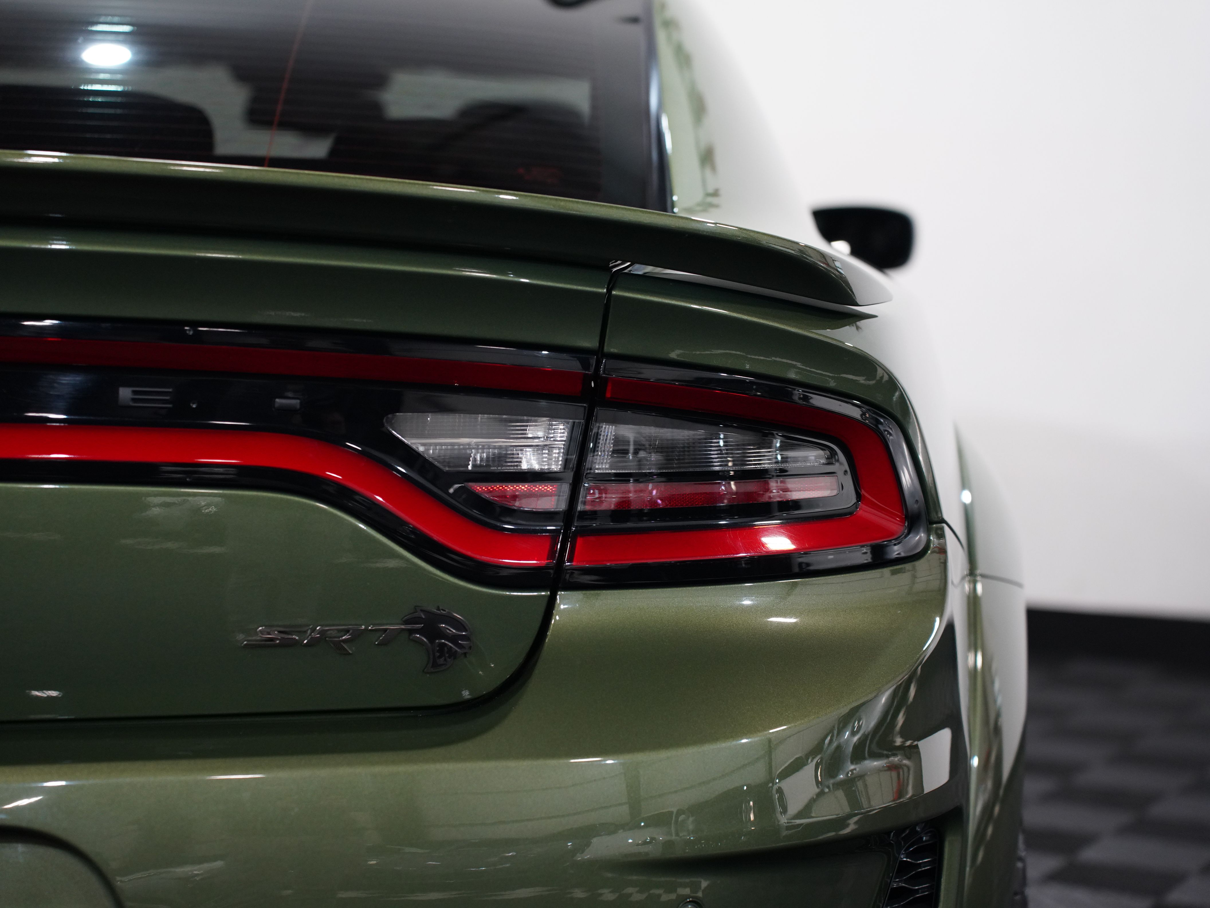 F8 GREEN, 2021 DODGE CHARGER Image 18