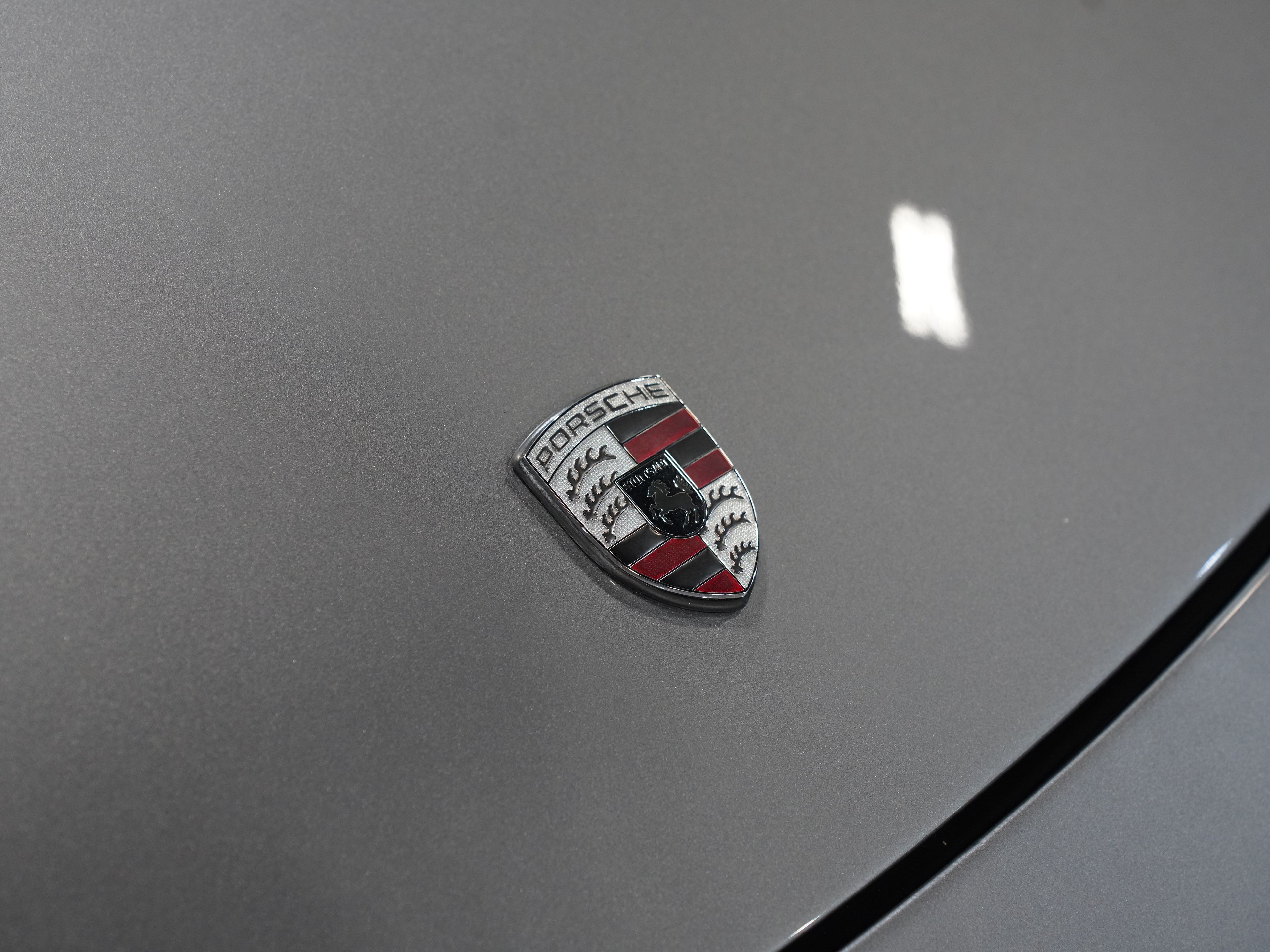 GRAY, 2007 PORSCHE 911 Image 13