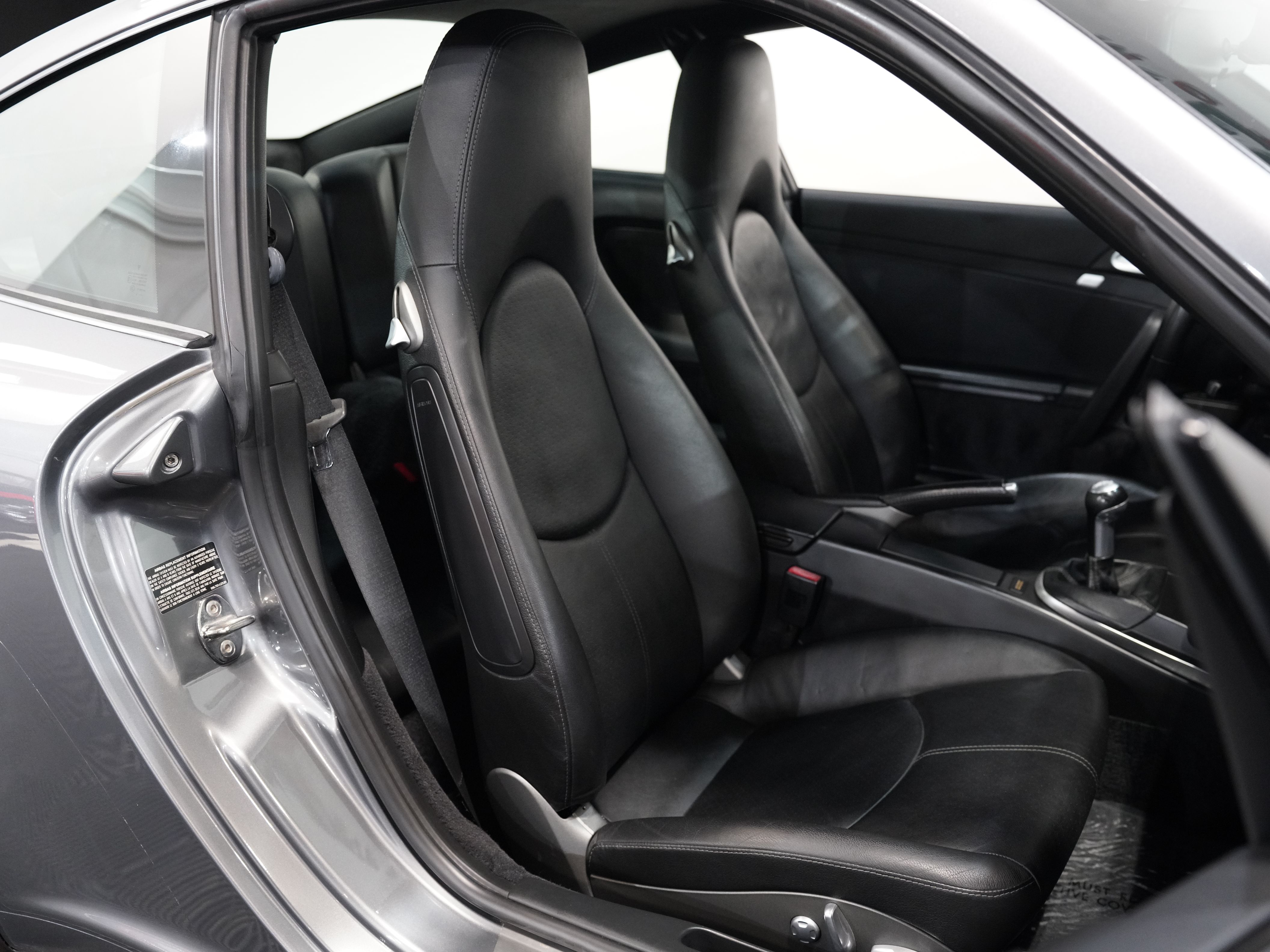 GRAY, 2007 PORSCHE 911 Image 37