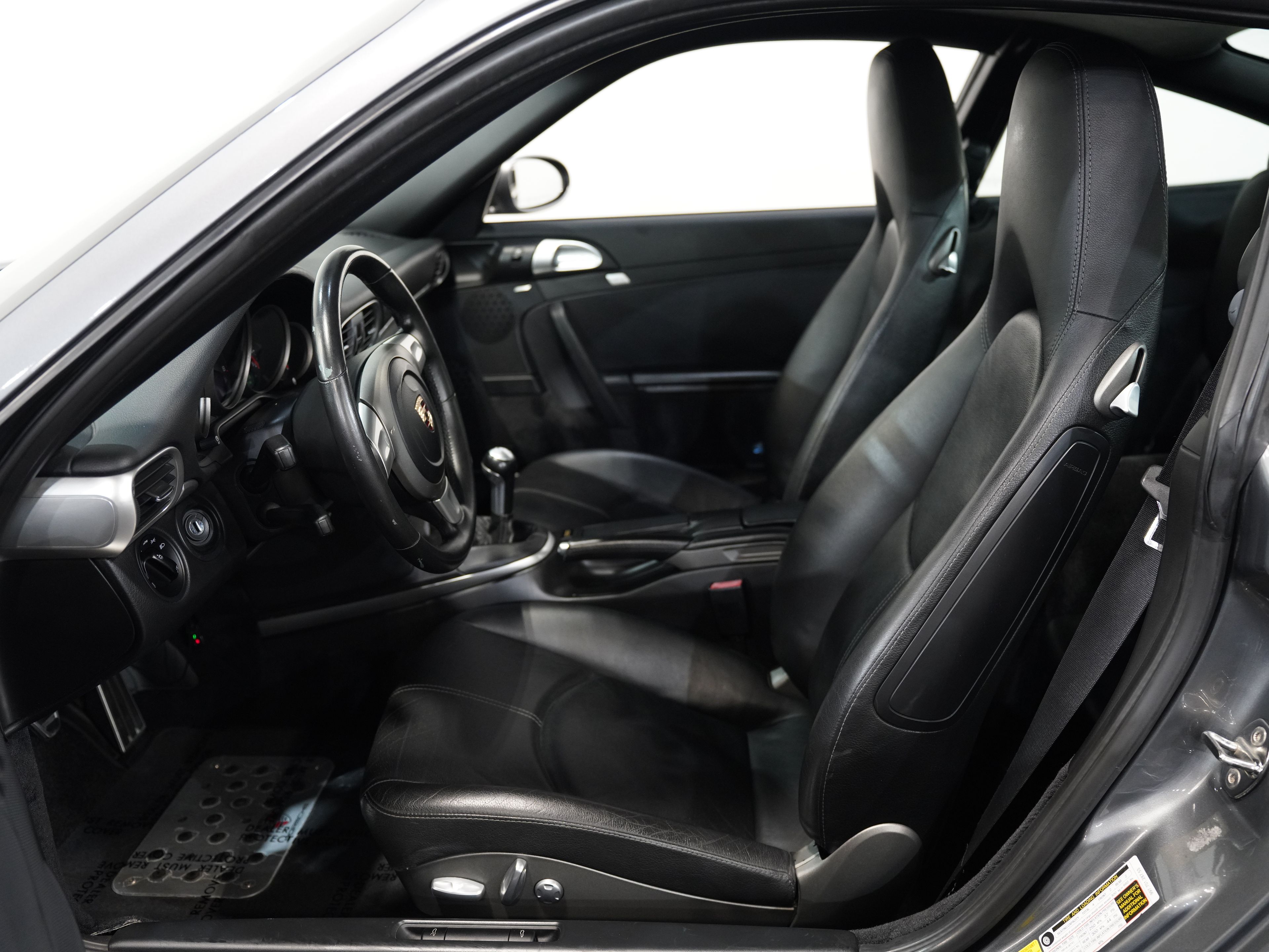 GRAY, 2007 PORSCHE 911 Image 35