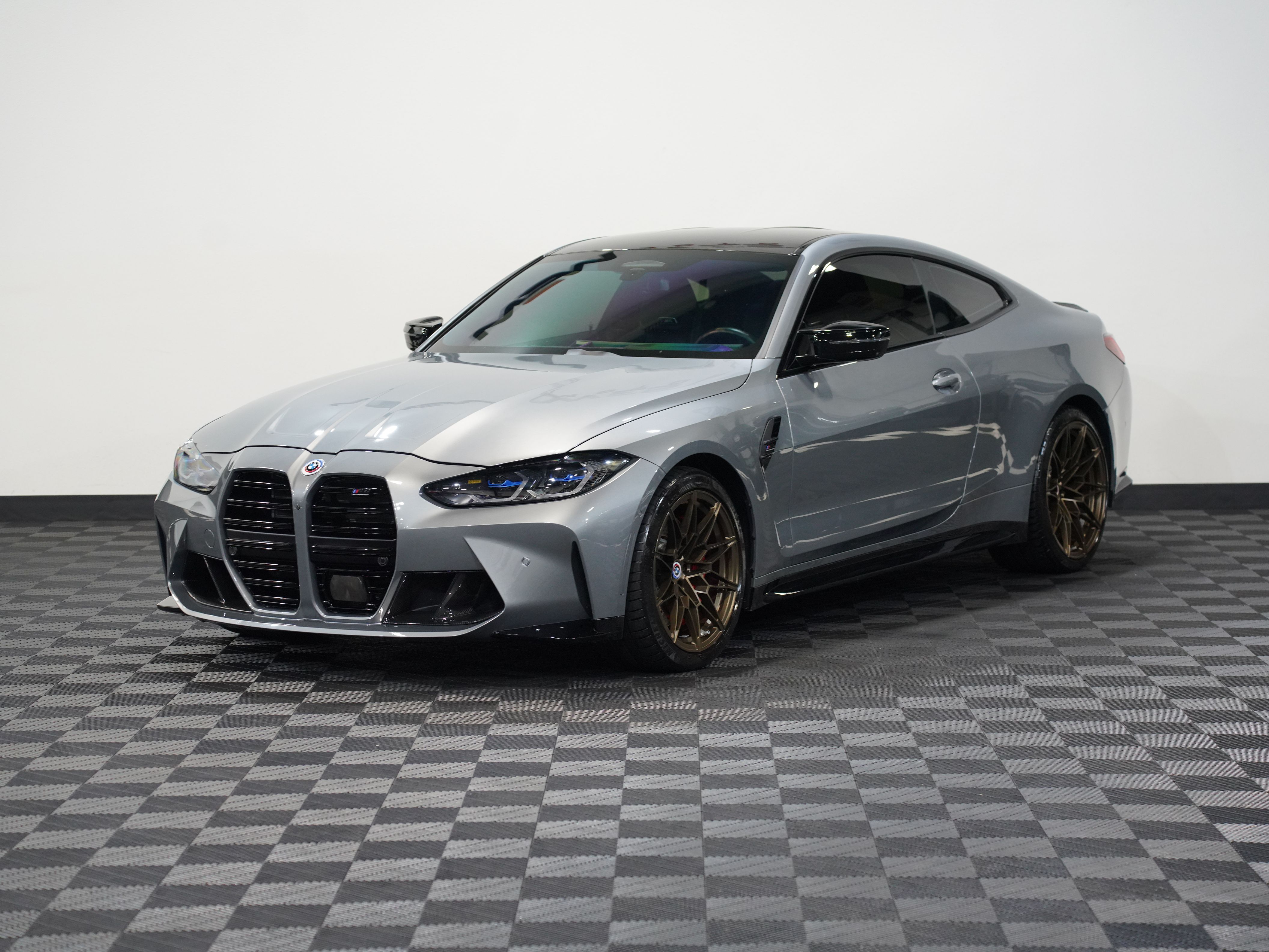2024 BMW M4 Image 3