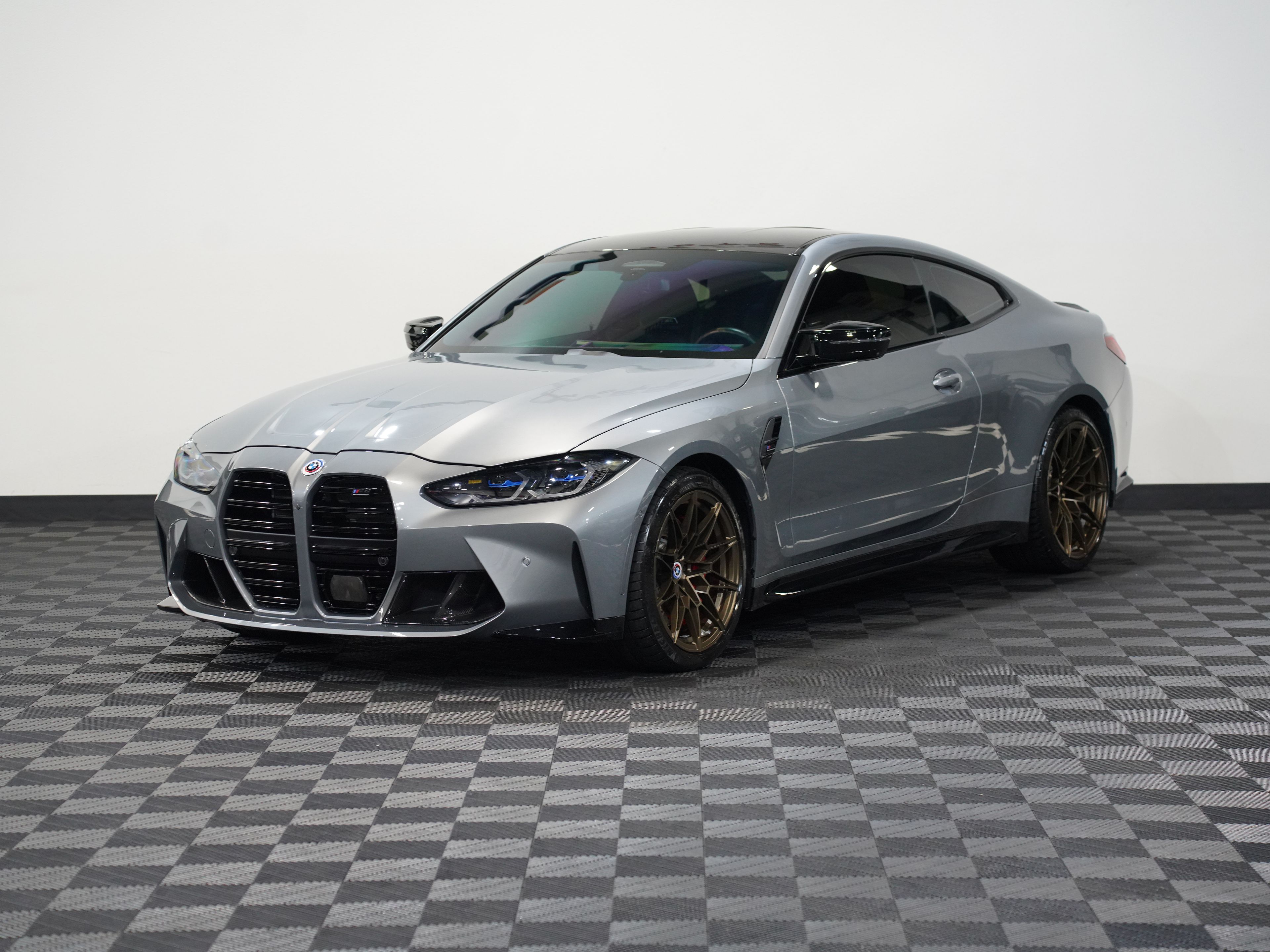2024 BMW M4 Thumnail Image 3
