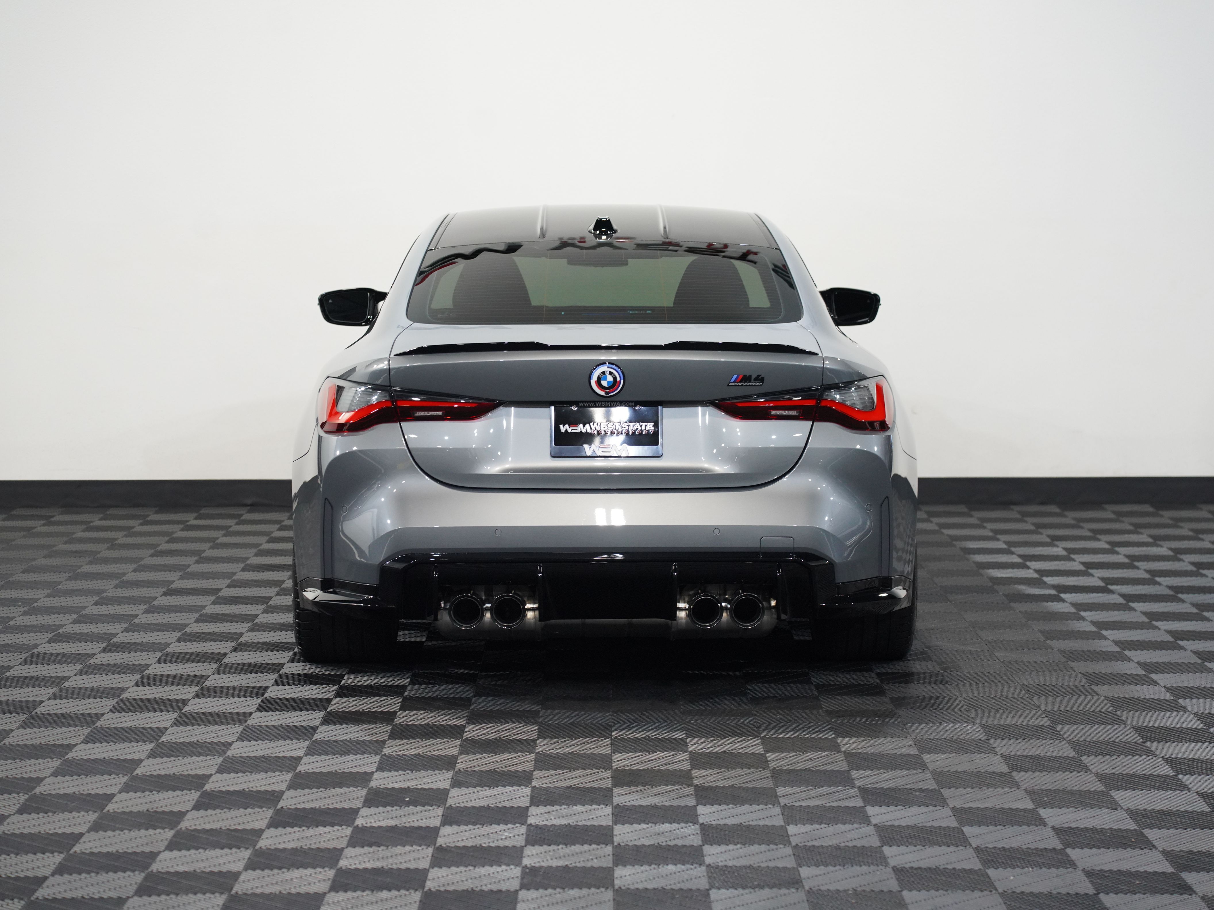 2024 BMW M4 Image 7