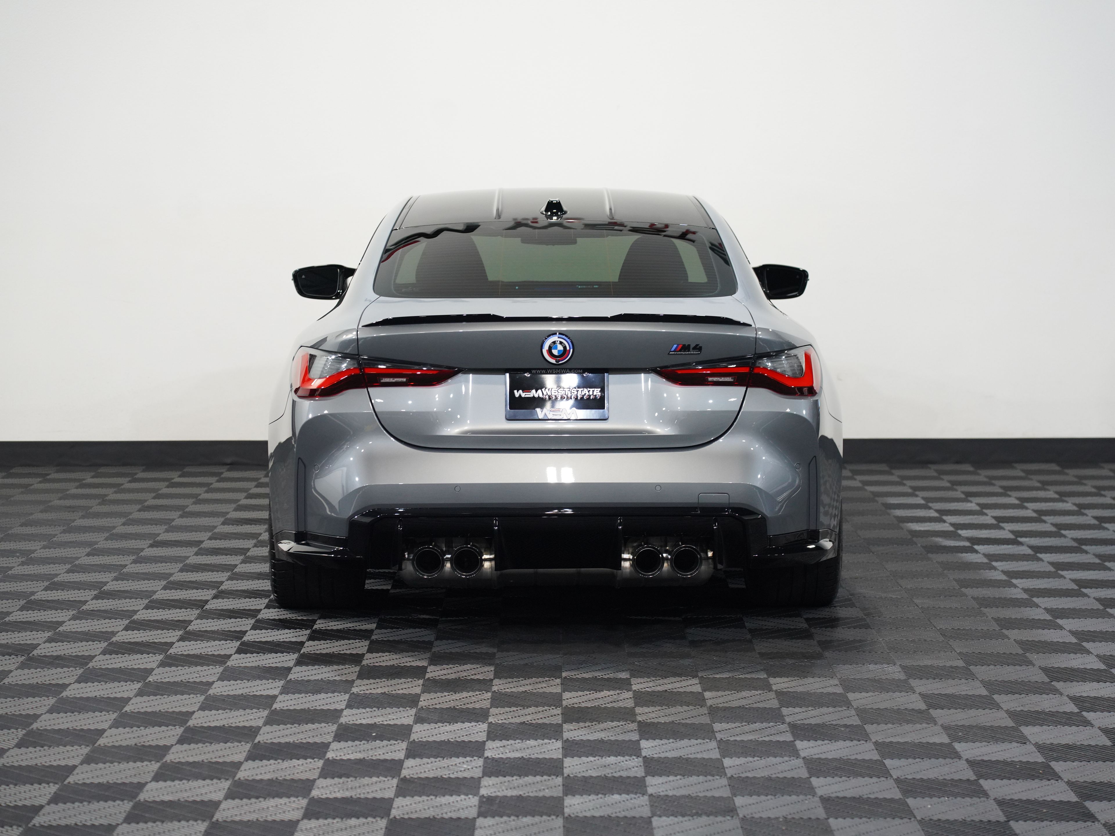 2024 BMW M4 Thumnail Image 7
