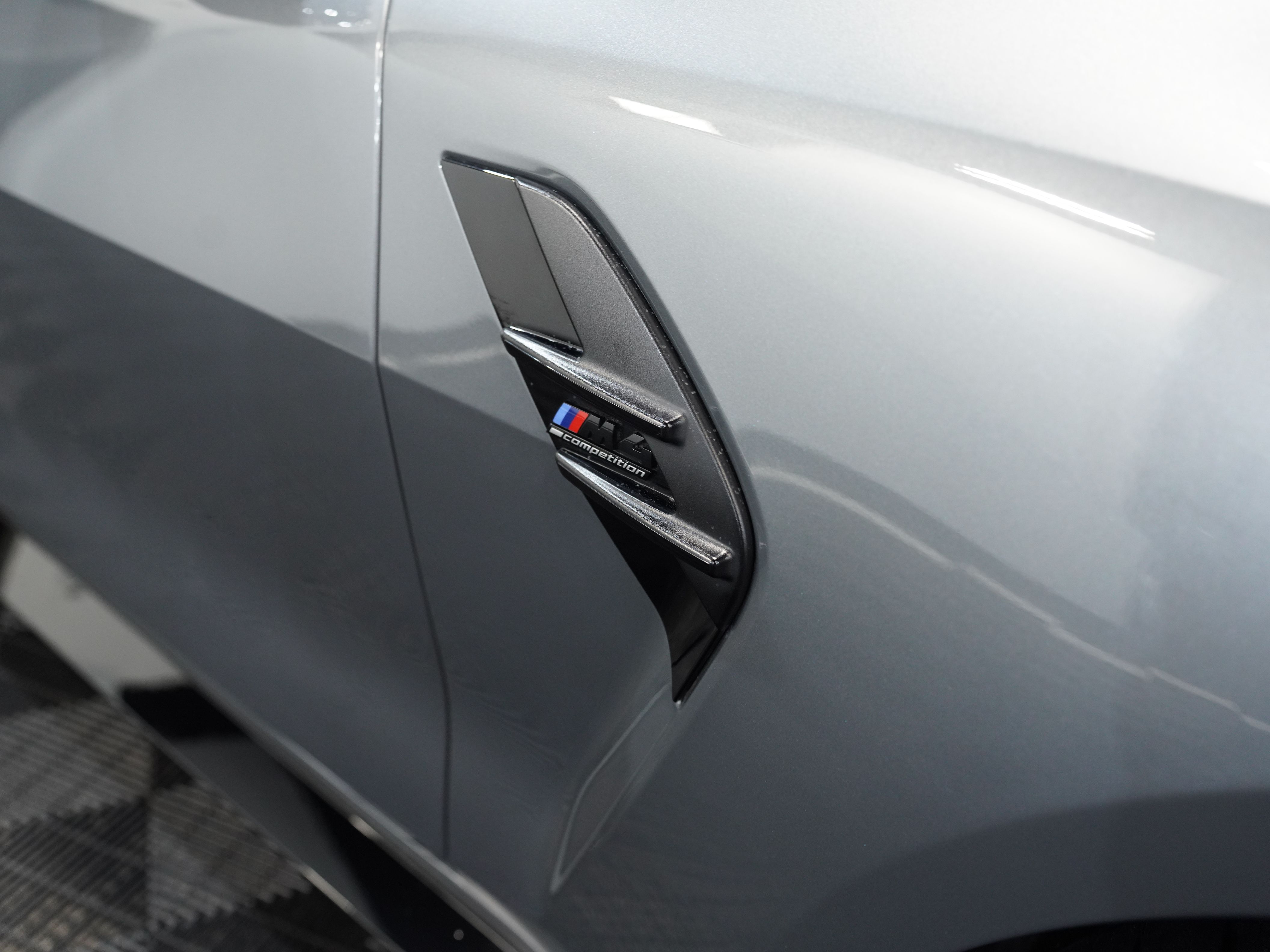 2024 BMW M4 Image 13