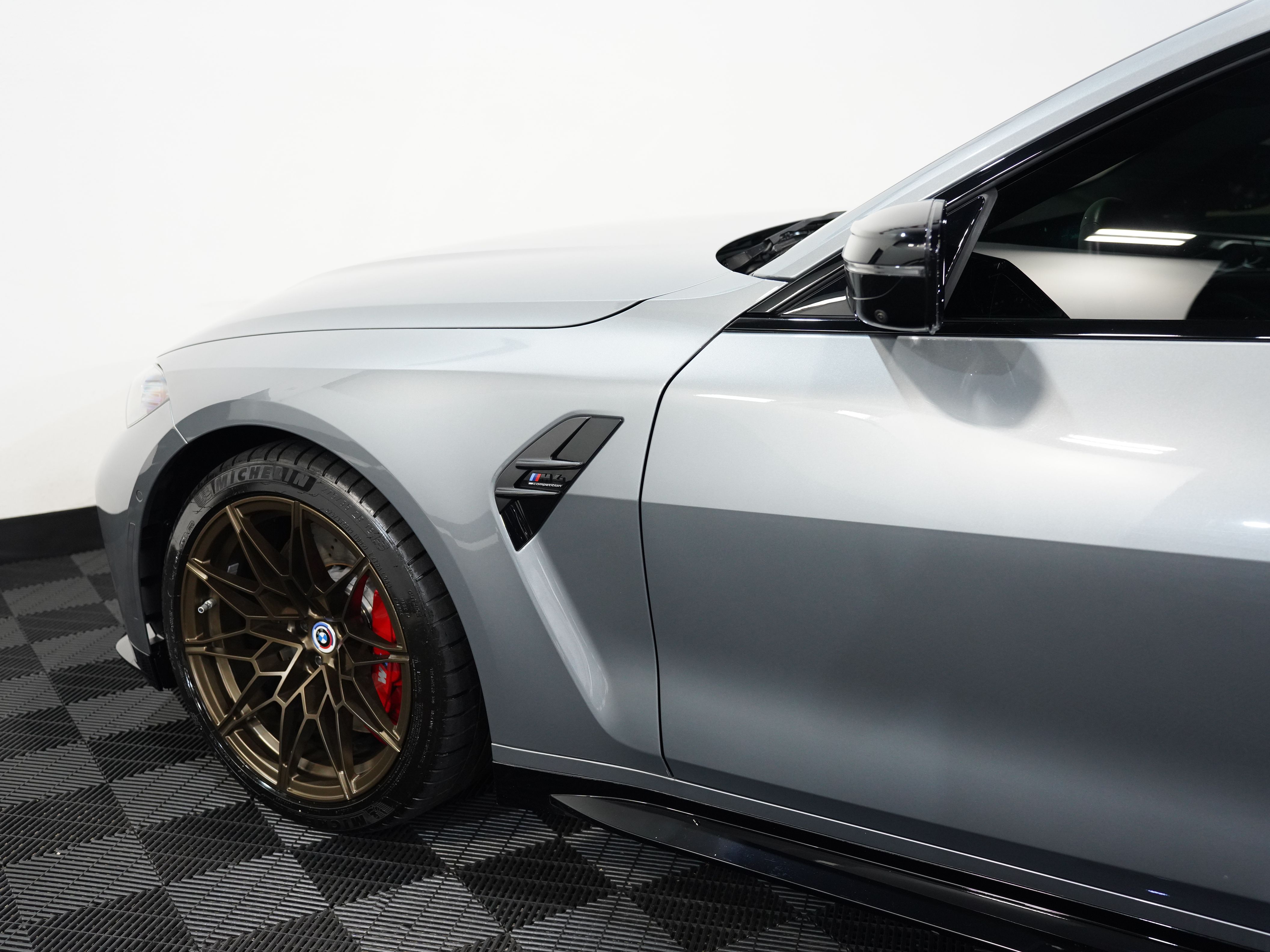2024 BMW M4 Image 19