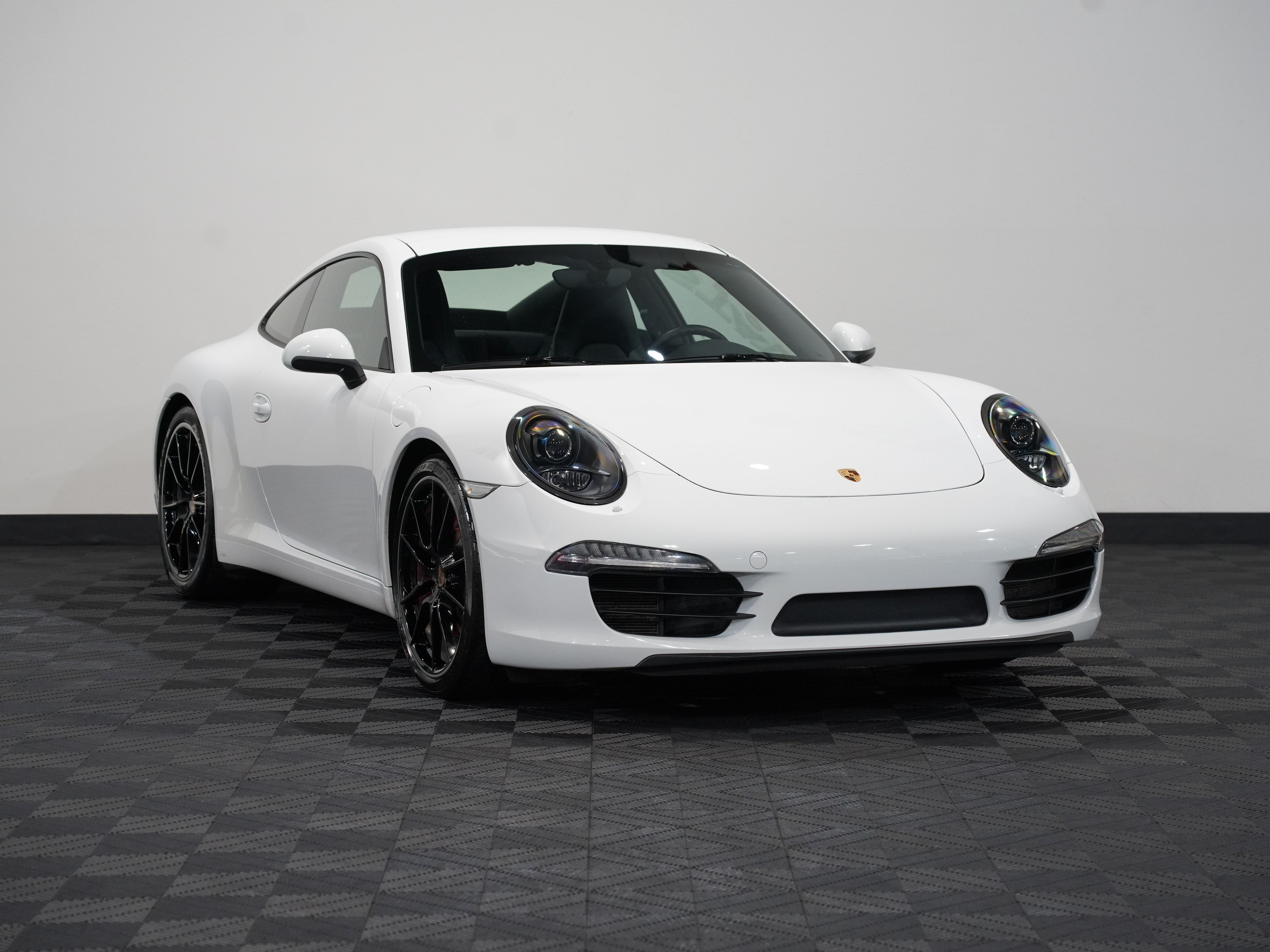 2014 PORSCHE 911 Image 5