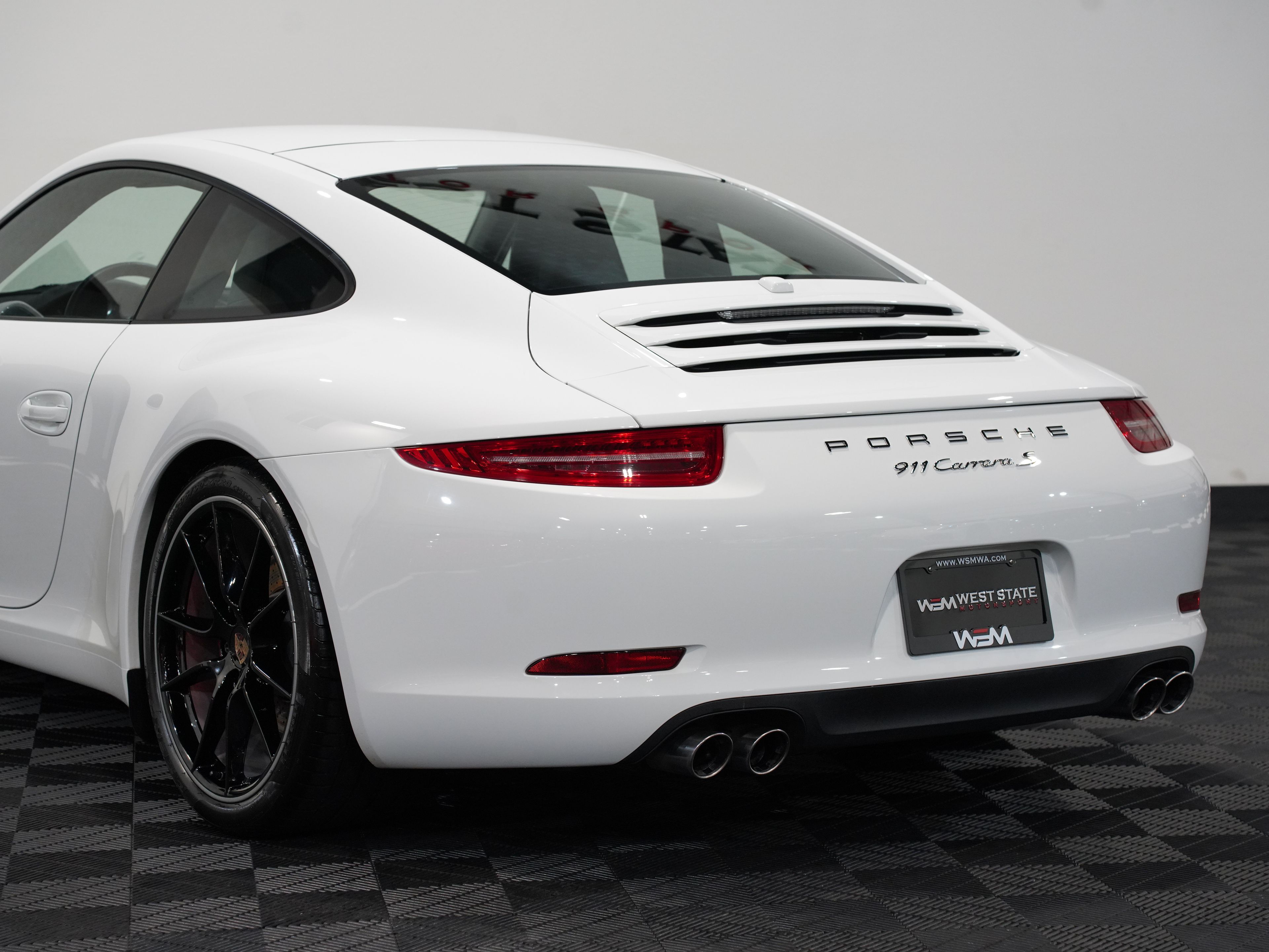 2014 PORSCHE 911 Image 14