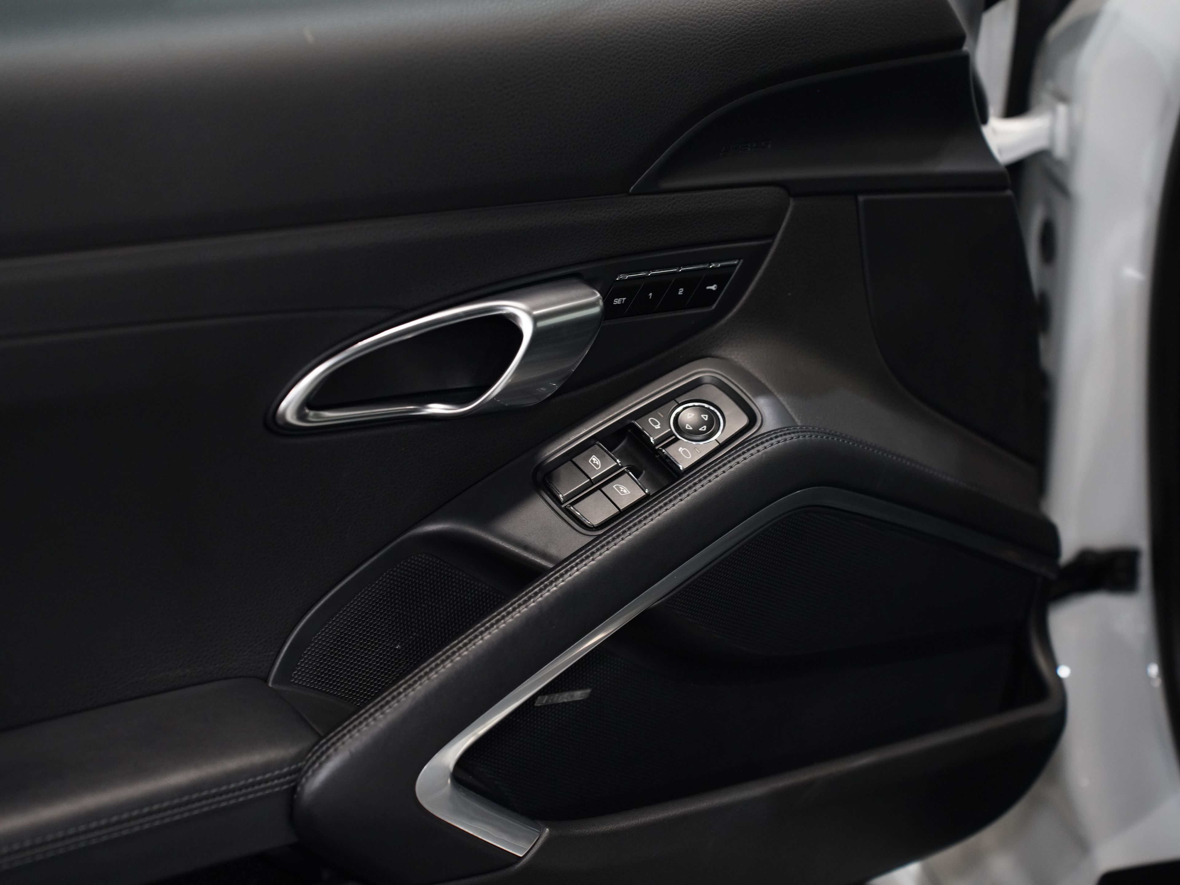 2014 PORSCHE 911 Image 20