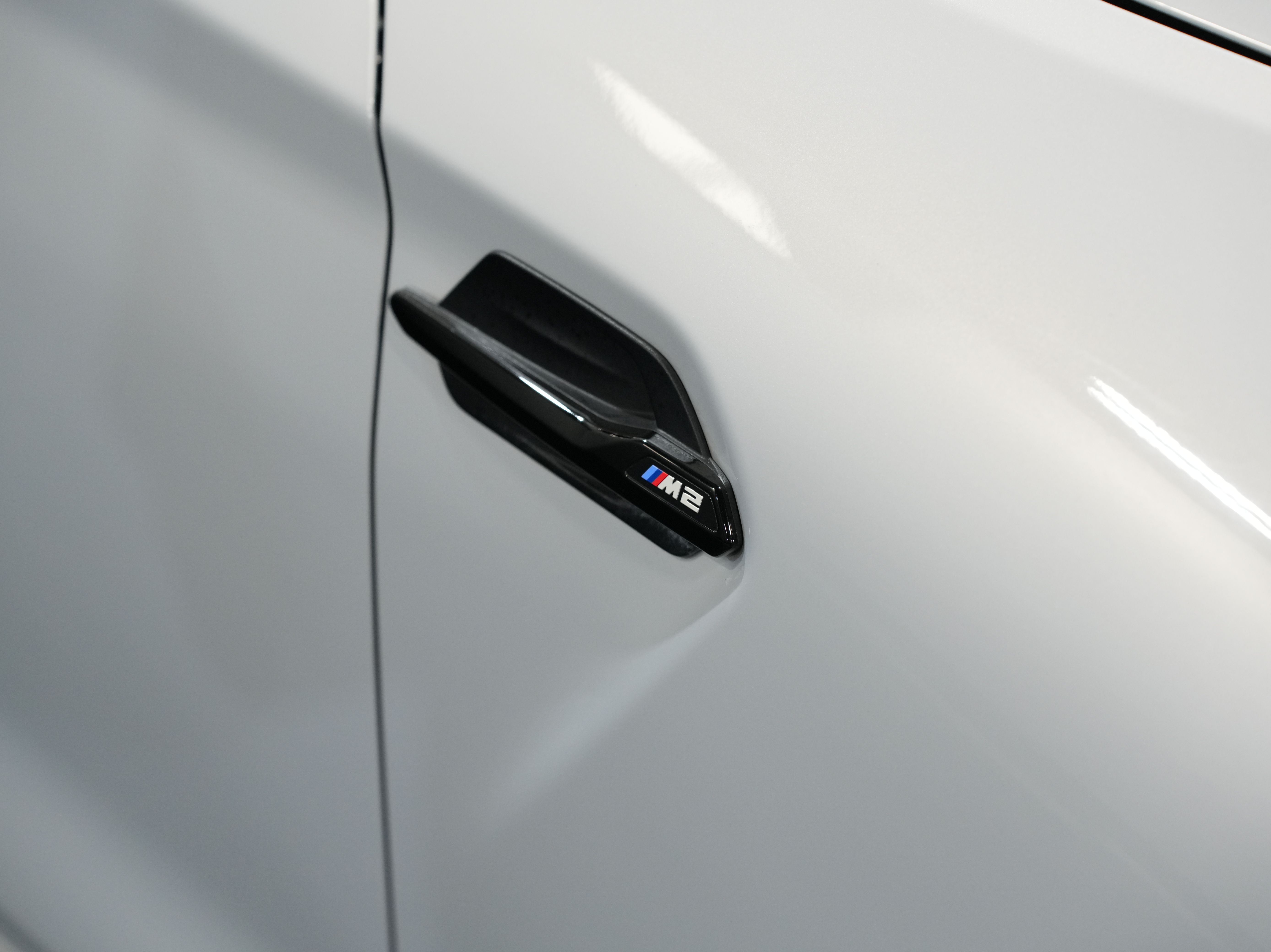 2020 BMW M2 Image 14